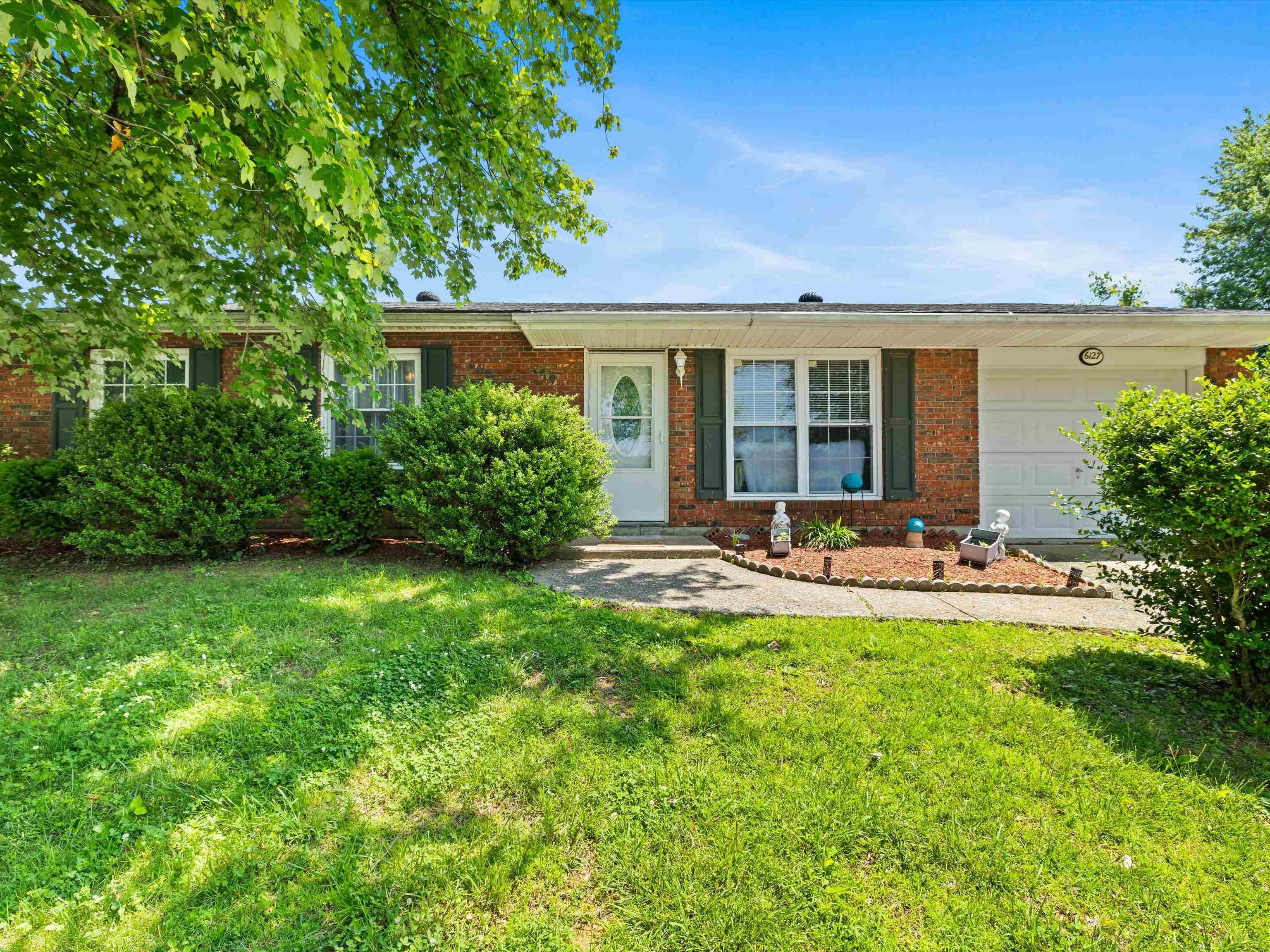 6127 Sutter Loop East, Owensboro, Kentucky 42303, 4 Bedrooms Bedrooms, ,1 BathroomBathrooms,Single Family Residence,For Sale,Sutter Loop East,92176