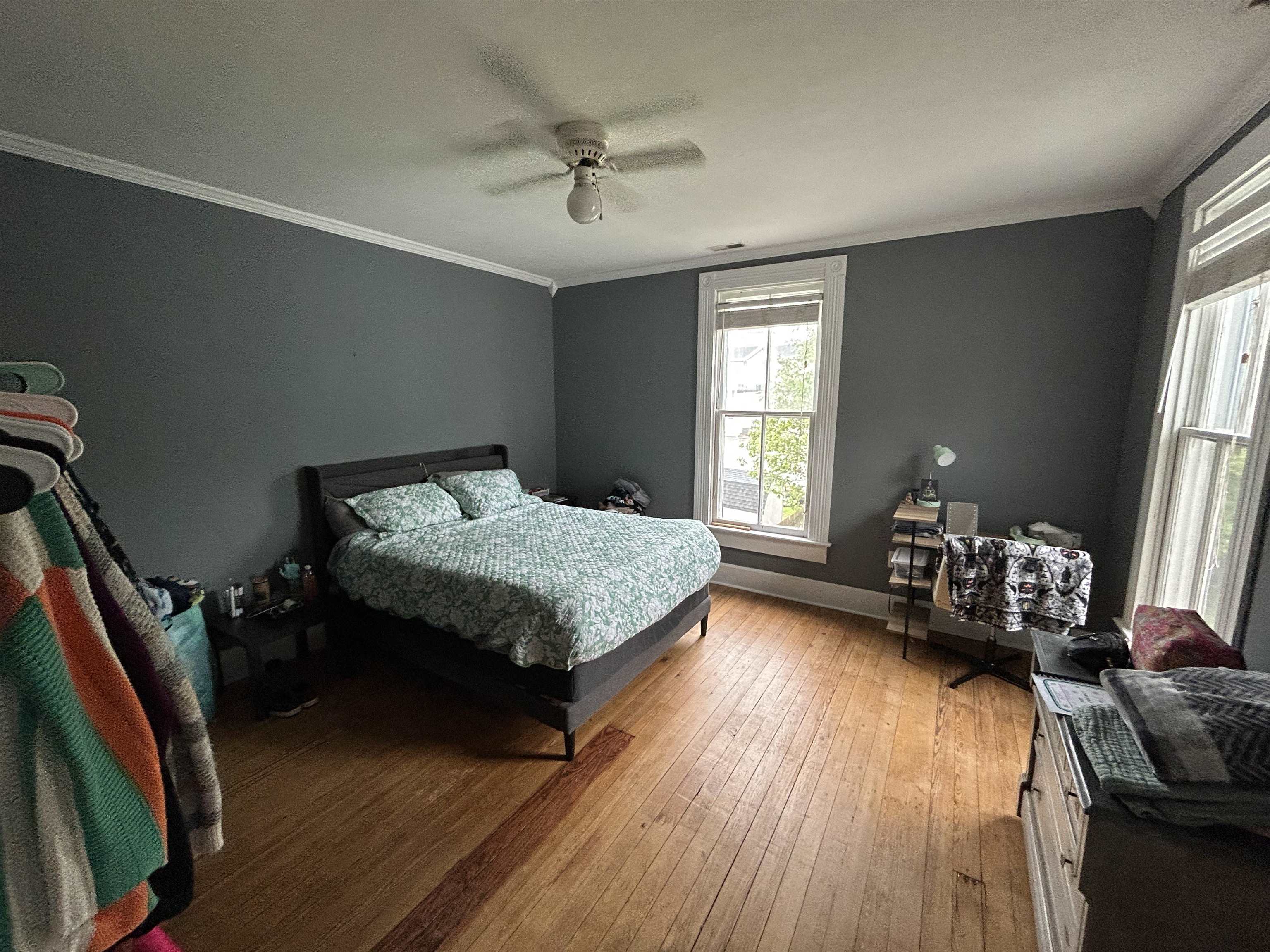 411 7th Street, Owensboro, Kentucky 42301, 3 Bedrooms Bedrooms, ,2 BathroomsBathrooms,Single Family Residence,For Sale,7th Street,92180