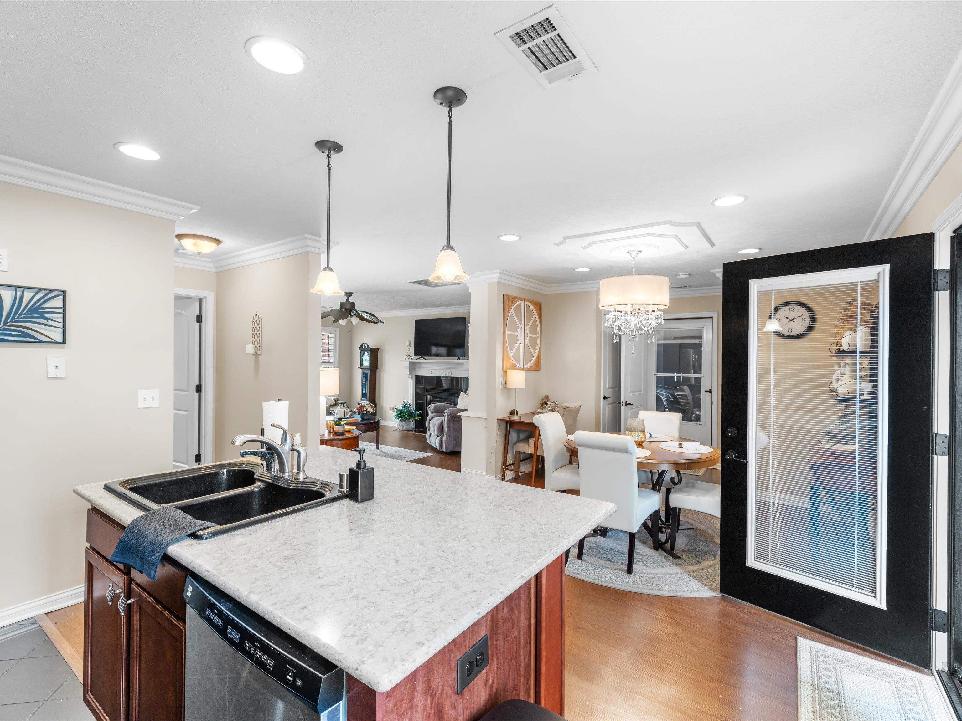 3973 Brookside Court, Owensboro, Kentucky 42303, 2 Bedrooms Bedrooms, ,2 BathroomsBathrooms,Condominium,For Sale,Brookside Court,92189