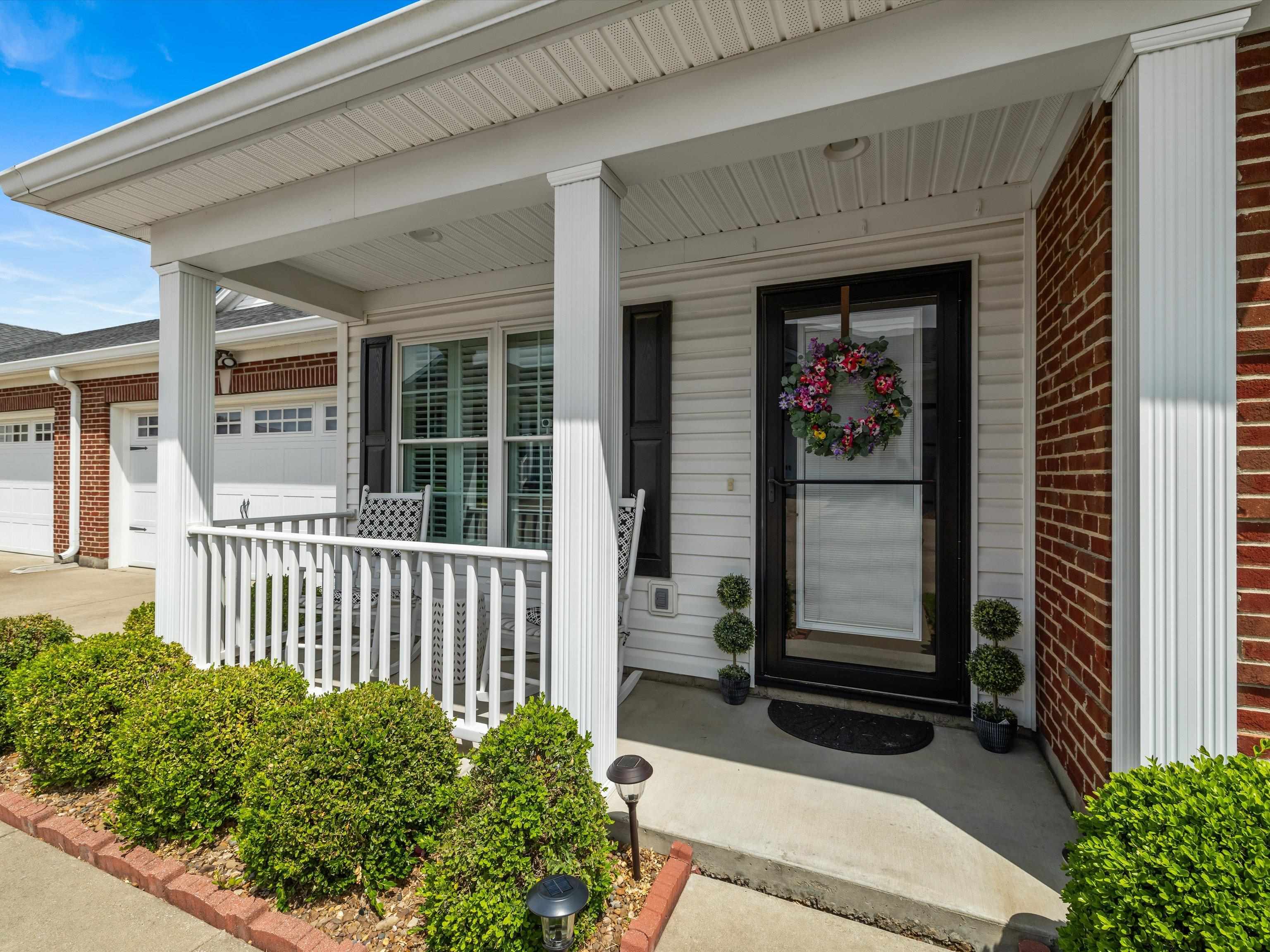 3973 Brookside Court, Owensboro, Kentucky 42303, 2 Bedrooms Bedrooms, ,2 BathroomsBathrooms,Condominium,For Sale,Brookside Court,92189
