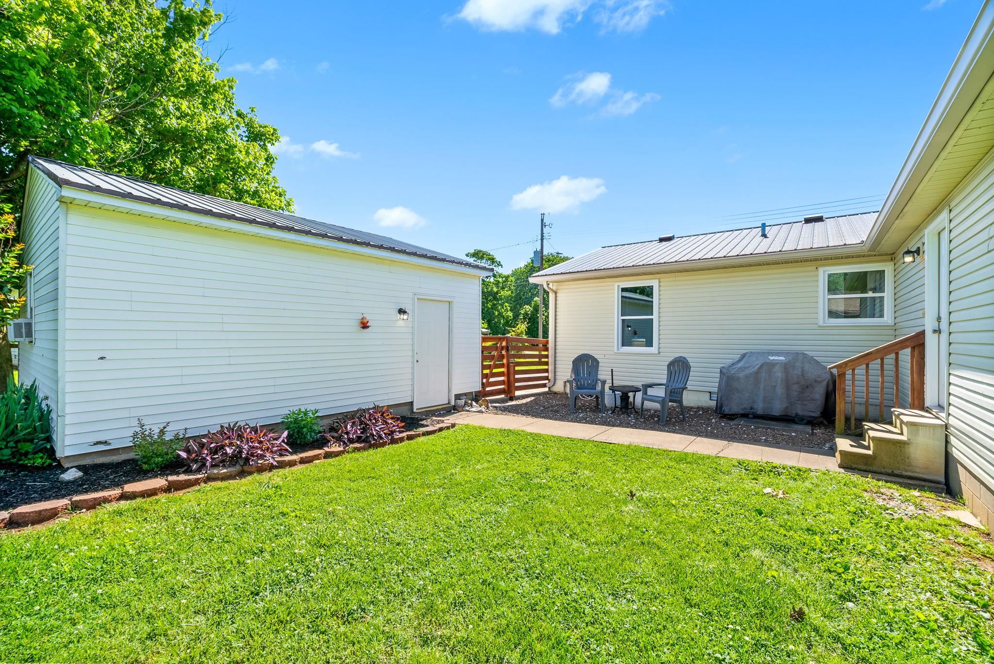 705 Pineridge Drive, Hopkinsville, Kentucky 42240, 4 Bedrooms Bedrooms, ,2 BathroomsBathrooms,Single Family Residence,For Sale,Pineridge Drive,92194