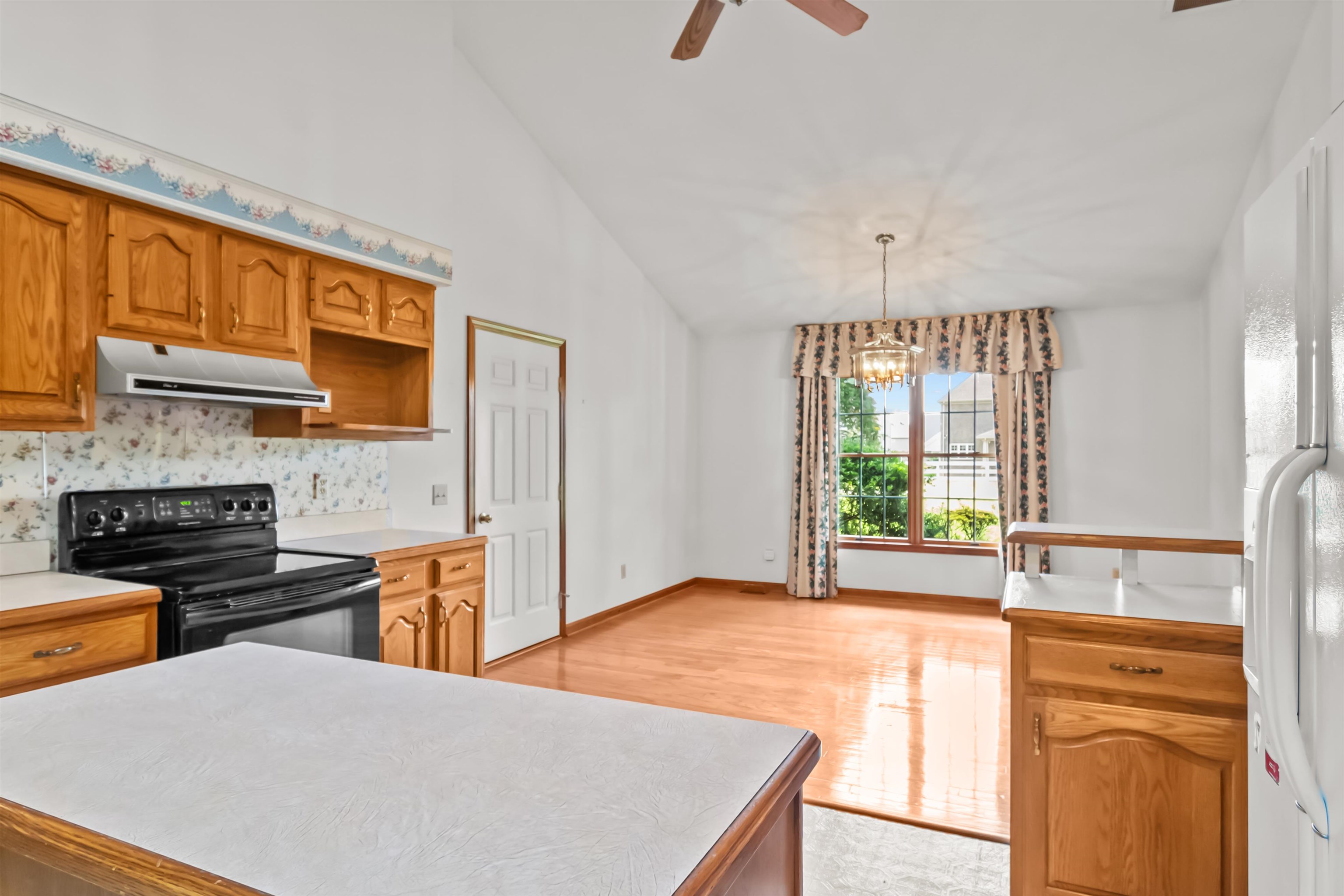 1639 Daniels Ln, Owensboro, Kentucky 42303, 3 Bedrooms Bedrooms, ,2 BathroomsBathrooms,Single Family Residence,For Sale,Daniels Ln,92201