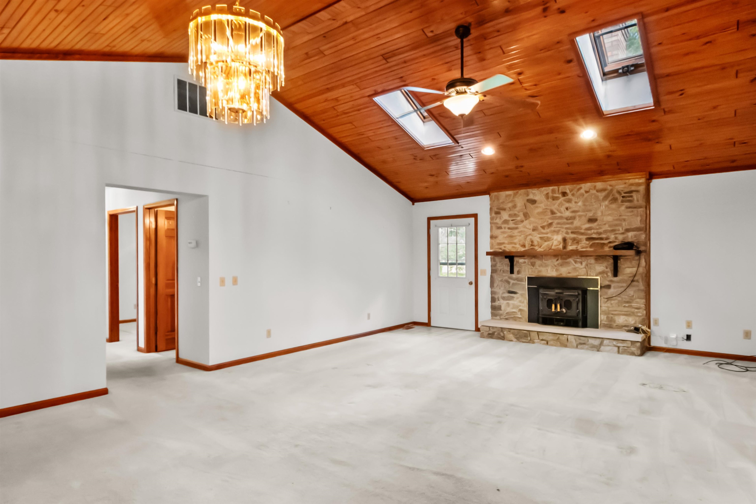 1639 Daniels Ln, Owensboro, Kentucky 42303, 3 Bedrooms Bedrooms, ,2 BathroomsBathrooms,Single Family Residence,For Sale,Daniels Ln,92201