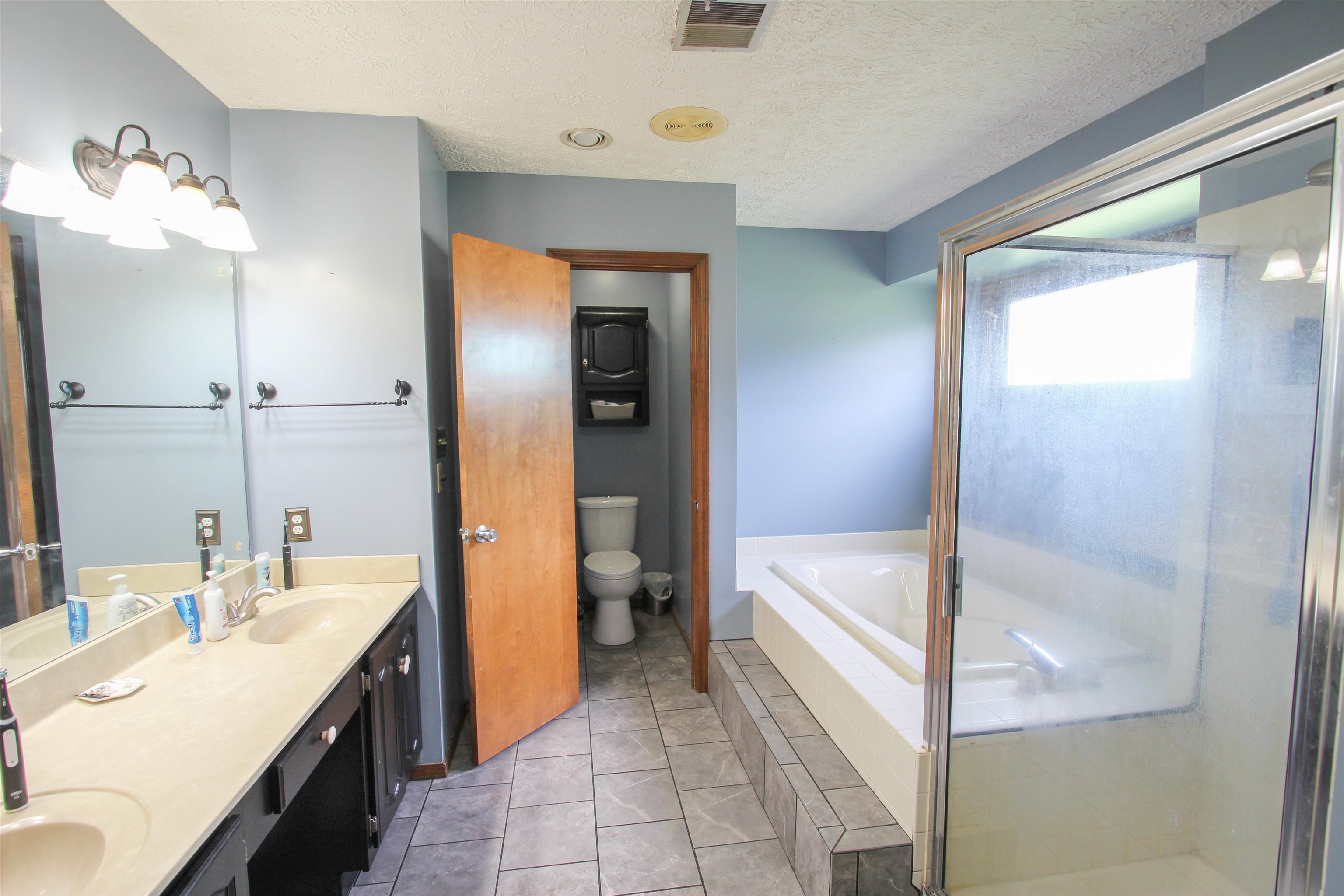 3635 Forward Pass, Owensboro, Kentucky 42303, 3 Bedrooms Bedrooms, ,2 BathroomsBathrooms,Single Family Residence,For Sale,Forward Pass,92202