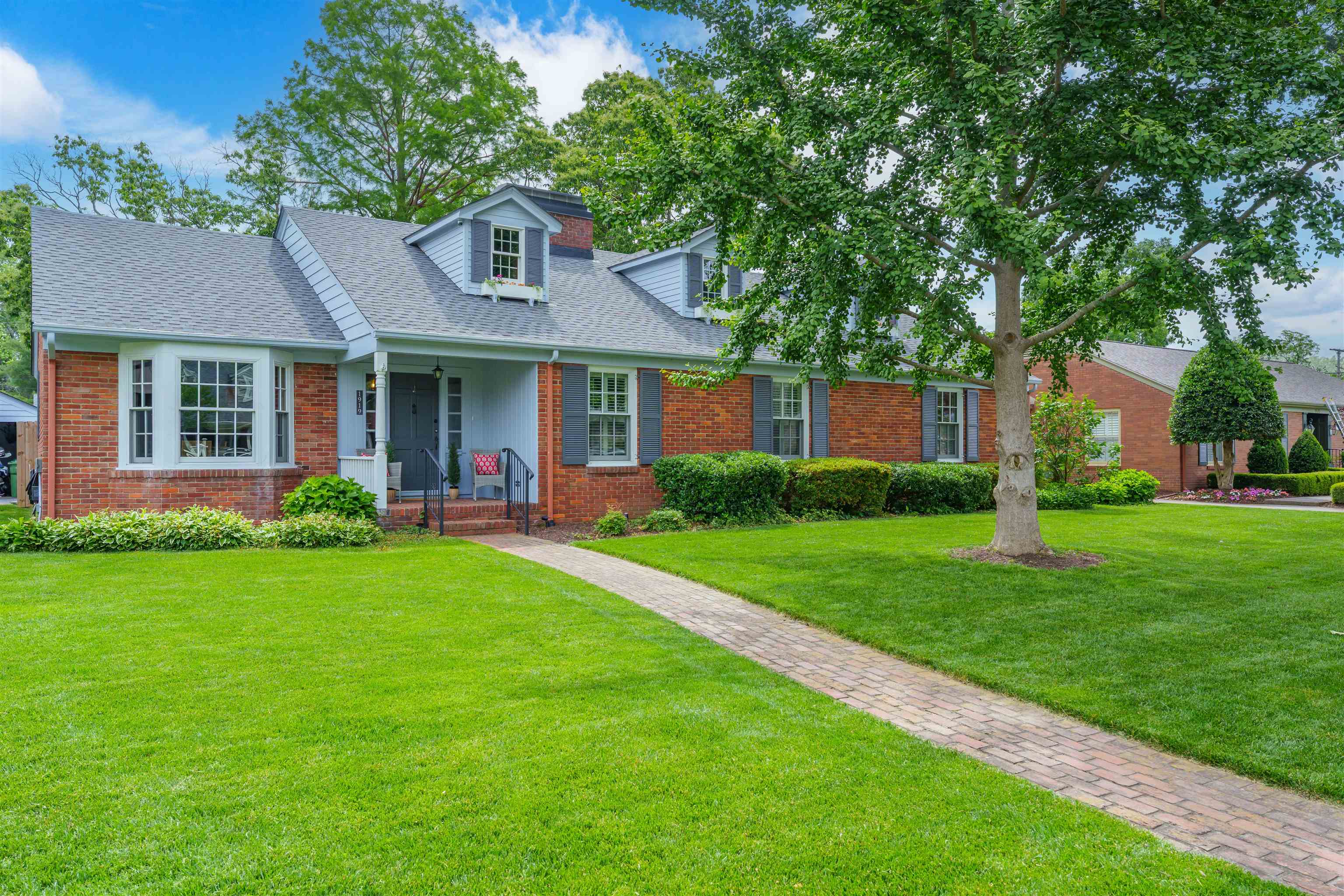 1919 Eaton Ave, Owensboro, Kentucky 42301, 4 Bedrooms Bedrooms, ,3 BathroomsBathrooms,Single Family Residence,For Sale,Eaton Ave,92205