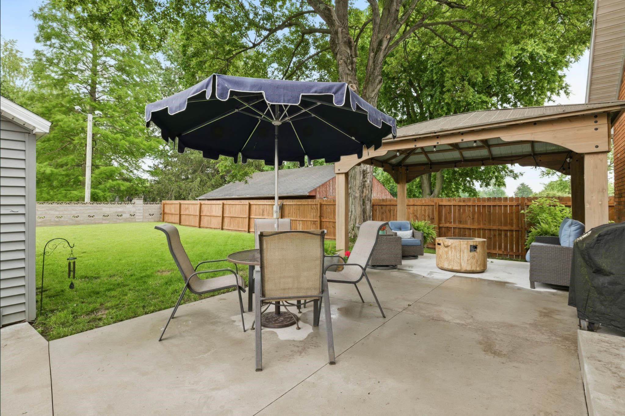1721 Windsor Avenue, Owensboro, Kentucky 42301, 3 Bedrooms Bedrooms, ,2 BathroomsBathrooms,Single Family Residence,For Sale,Windsor Avenue,92214