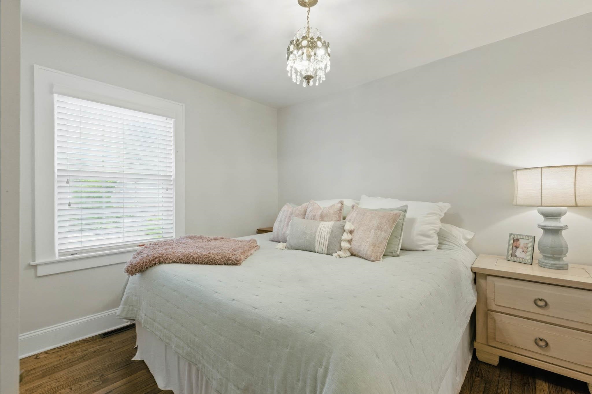 1721 Windsor Avenue, Owensboro, Kentucky 42301, 3 Bedrooms Bedrooms, ,2 BathroomsBathrooms,Single Family Residence,For Sale,Windsor Avenue,92214