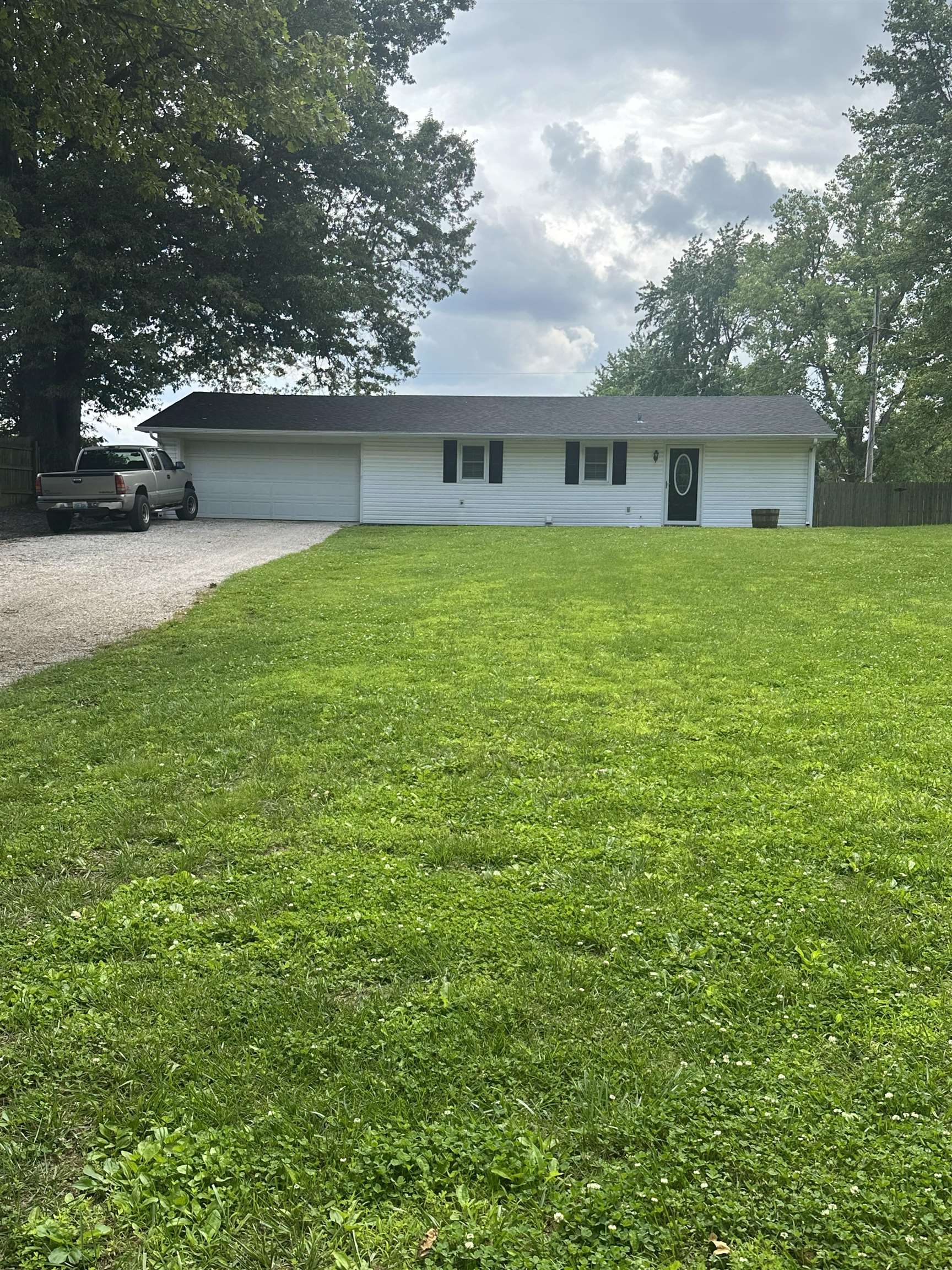 7090 Kentucky 144, Philpot, Kentucky 42366, 3 Bedrooms Bedrooms, ,1 BathroomBathrooms,Single Family Residence,For Sale,Kentucky 144,92220