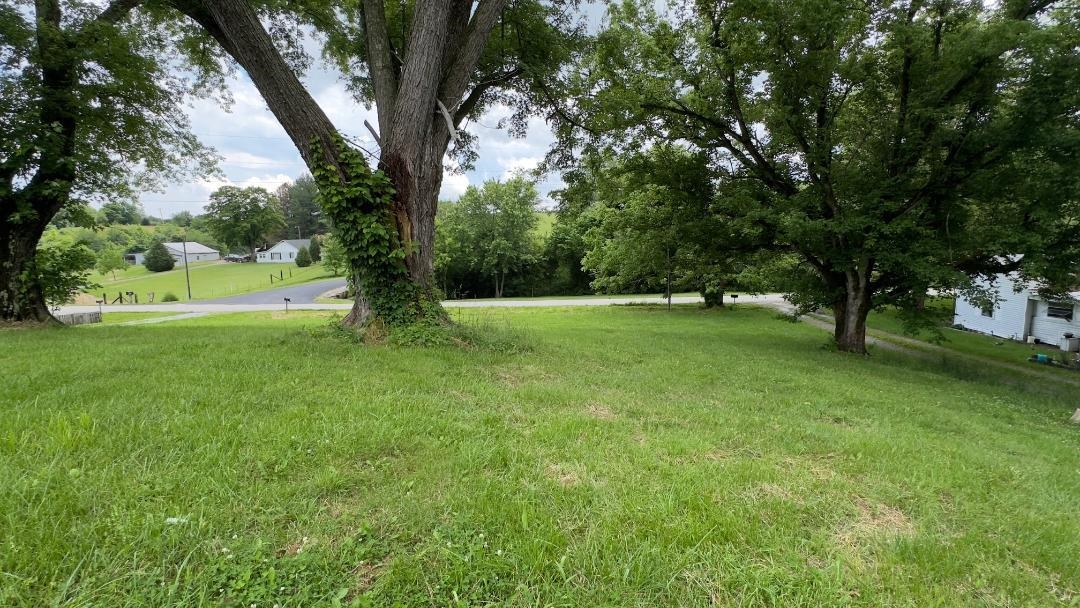 20872 Beaver Dam Road, Horse Branch, Kentucky 42349, 3 Bedrooms Bedrooms, ,2 BathroomsBathrooms,Single Family Residence,For Sale,Beaver Dam Road,92226