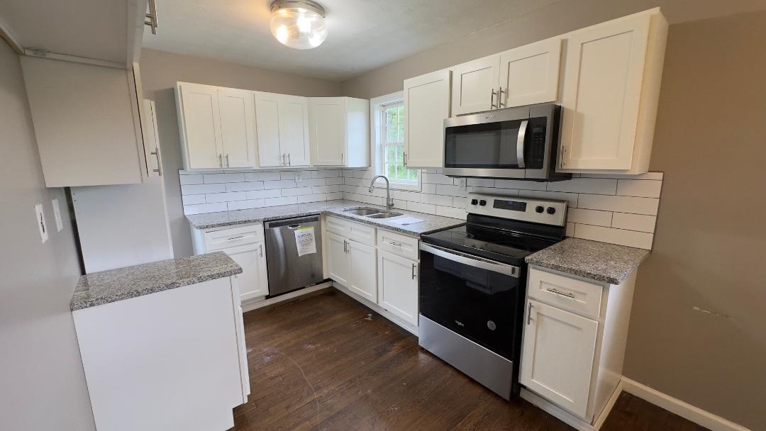 20872 Beaver Dam Road, Horse Branch, Kentucky 42349, 3 Bedrooms Bedrooms, ,2 BathroomsBathrooms,Single Family Residence,For Sale,Beaver Dam Road,92226