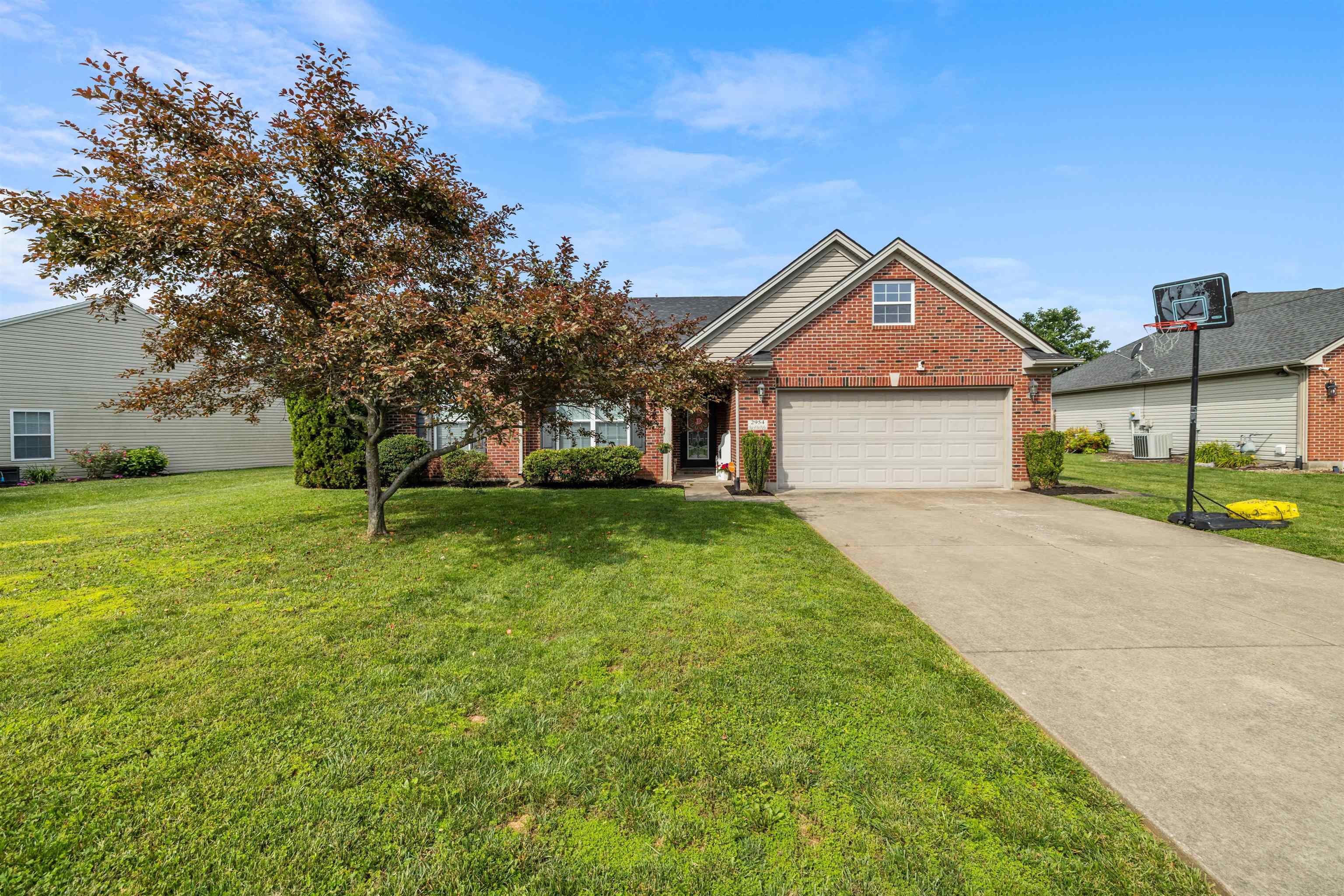 2954 Avenue of the Parks, Owensboro, Kentucky 42303, 3 Bedrooms Bedrooms, ,2 BathroomsBathrooms,Single Family Residence,For Sale,Avenue of the Parks,92235
