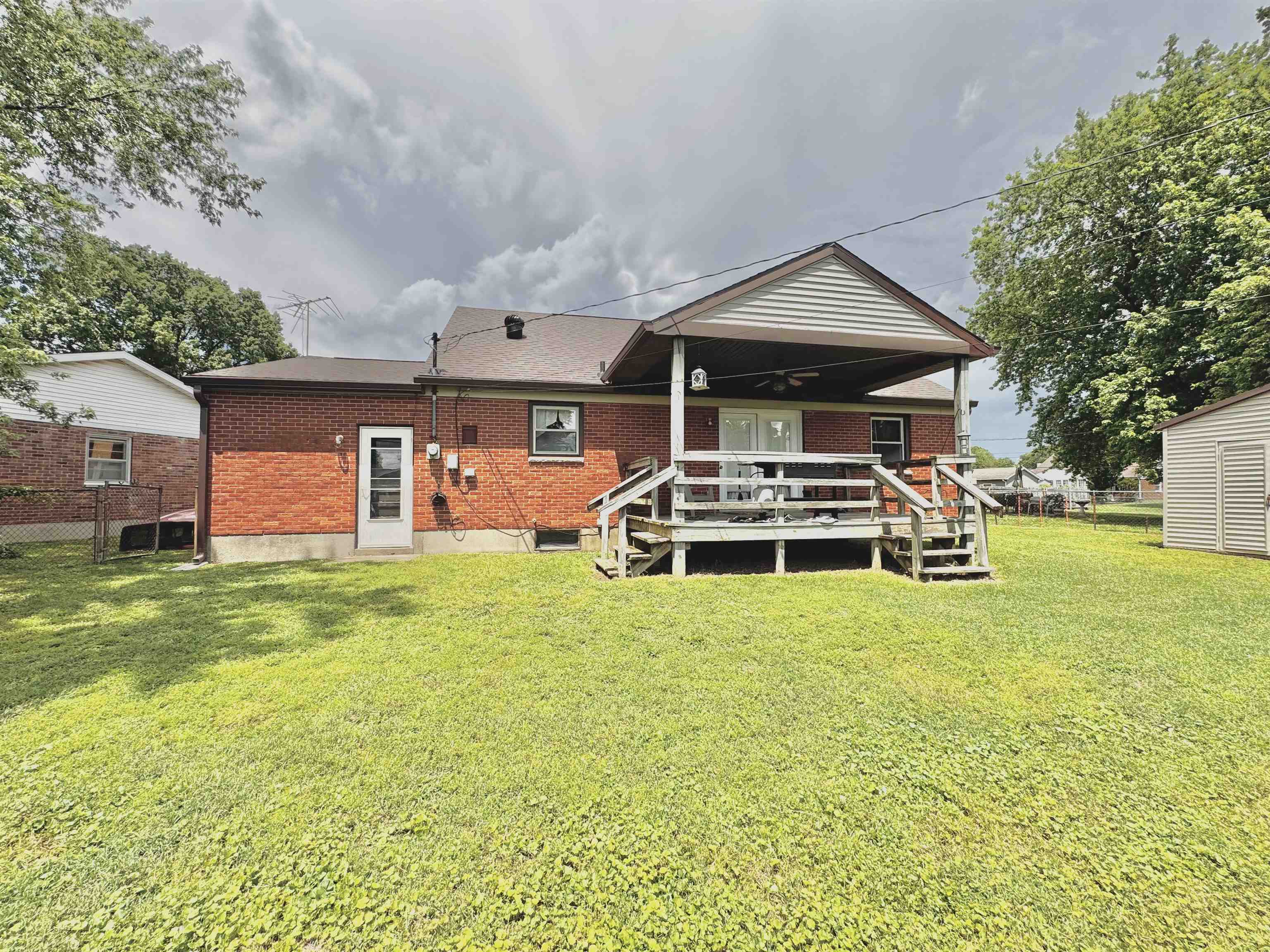 1929 Tomy Lee Ct., Owensboro, Kentucky 42301, 4 Bedrooms Bedrooms, ,1 BathroomBathrooms,Single Family Residence,For Sale,Tomy Lee Ct.,92238
