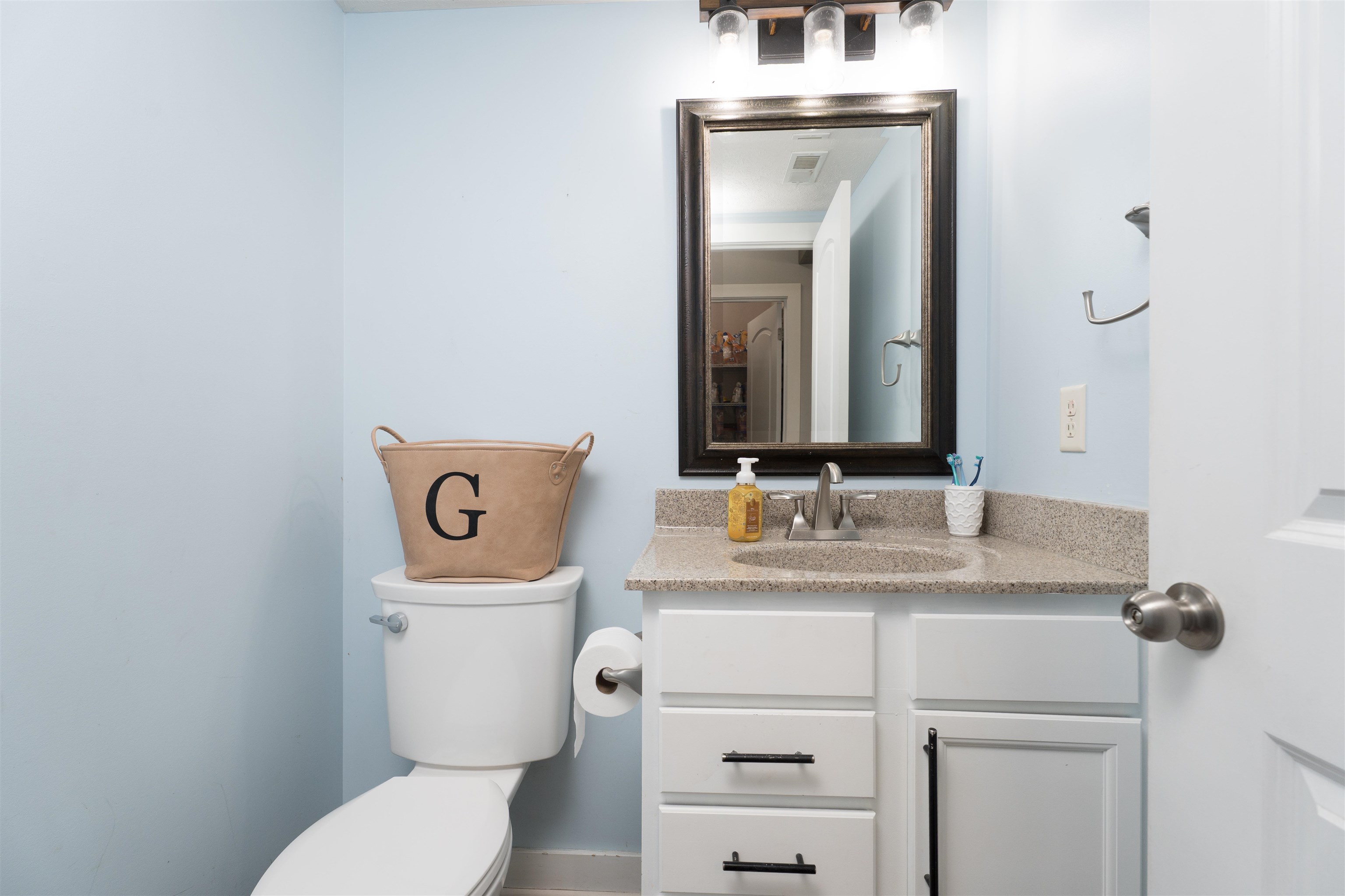6206 Autumn Valley Trace, Owensboro, Kentucky 42376, 4 Bedrooms Bedrooms, ,2 BathroomsBathrooms,Single Family Residence,For Sale,Autumn Valley Trace,92240