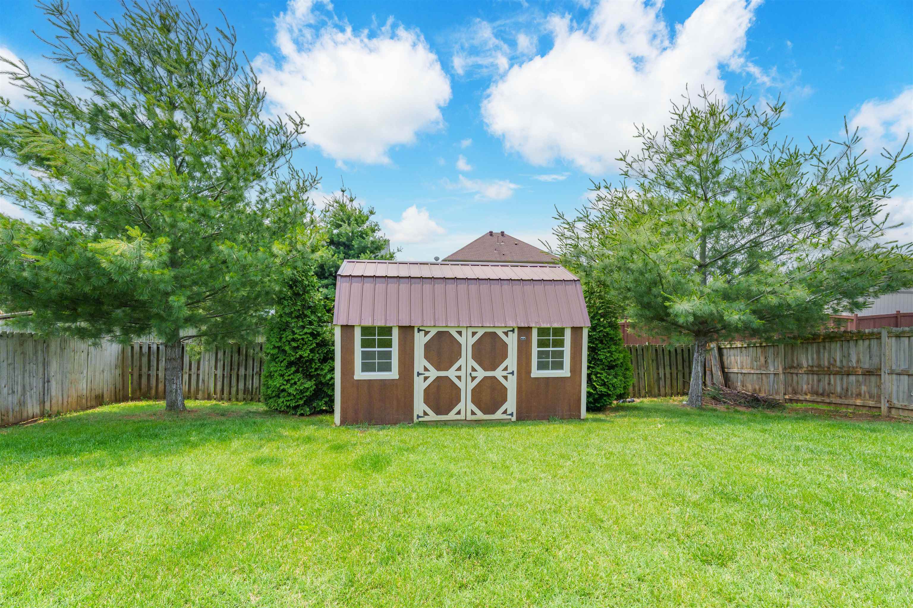 6206 Autumn Valley Trace, Owensboro, Kentucky 42376, 4 Bedrooms Bedrooms, ,2 BathroomsBathrooms,Single Family Residence,For Sale,Autumn Valley Trace,92240
