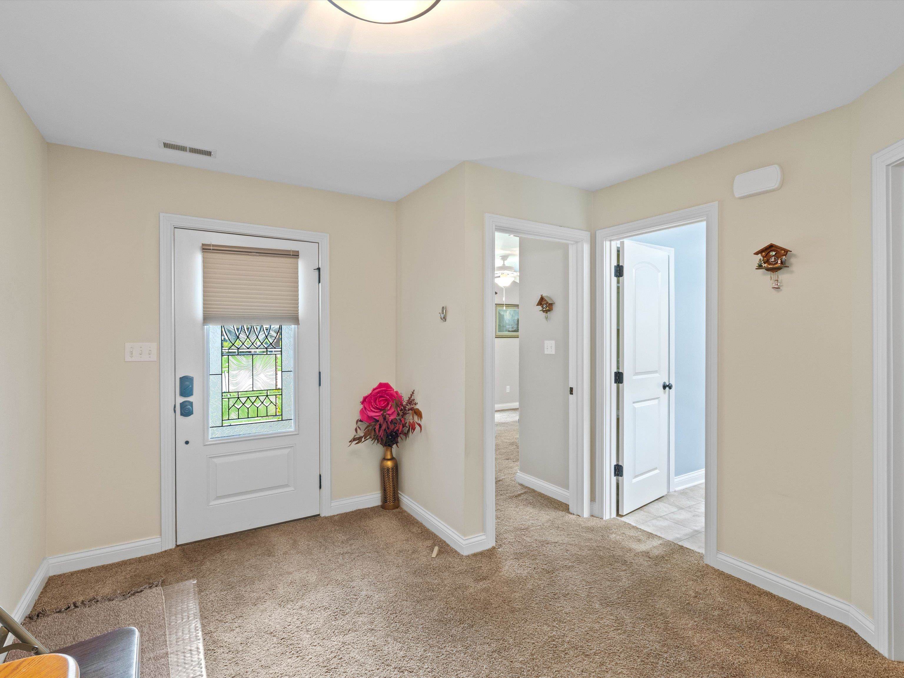 3939 Cross Creek Trail, Owensboro, Kentucky 42303, 3 Bedrooms Bedrooms, ,2 BathroomsBathrooms,Single Family Residence,For Sale,Cross Creek Trail,92244