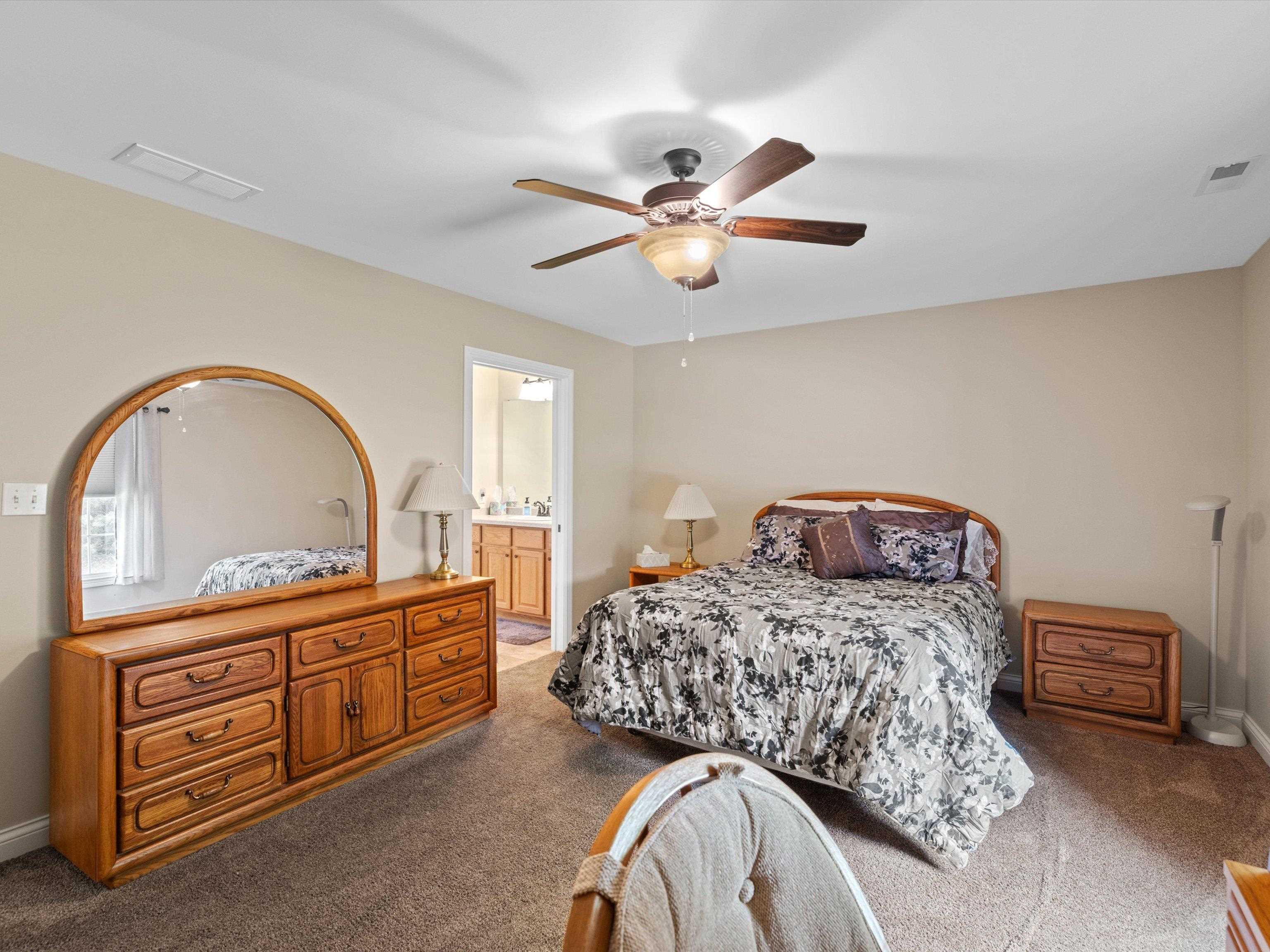 3939 Cross Creek Trail, Owensboro, Kentucky 42303, 3 Bedrooms Bedrooms, ,2 BathroomsBathrooms,Single Family Residence,For Sale,Cross Creek Trail,92244