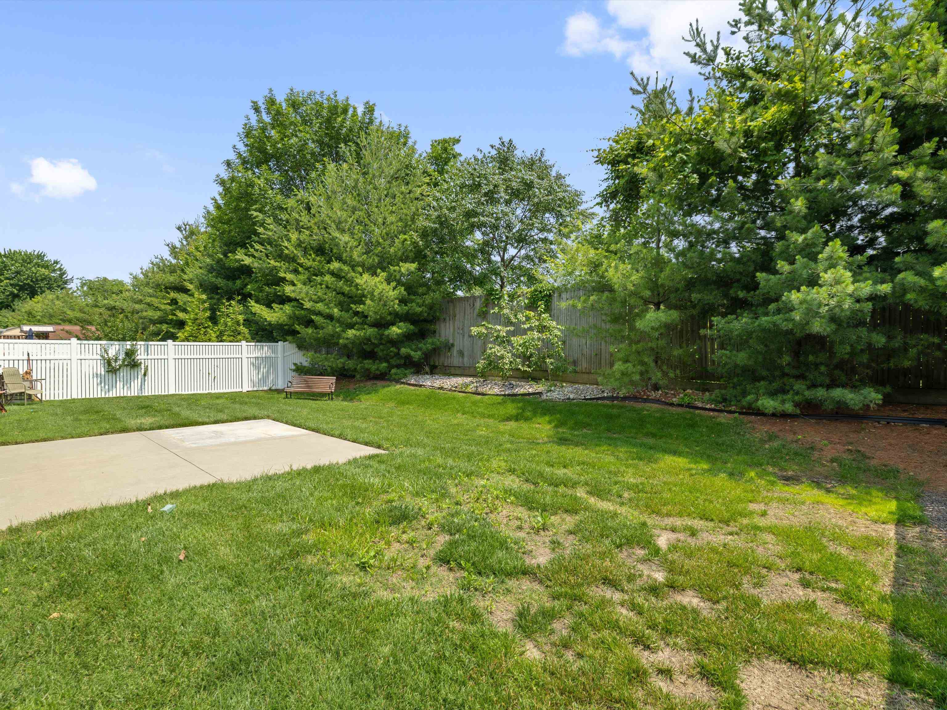 3939 Cross Creek Trail, Owensboro, Kentucky 42303, 3 Bedrooms Bedrooms, ,2 BathroomsBathrooms,Single Family Residence,For Sale,Cross Creek Trail,92244