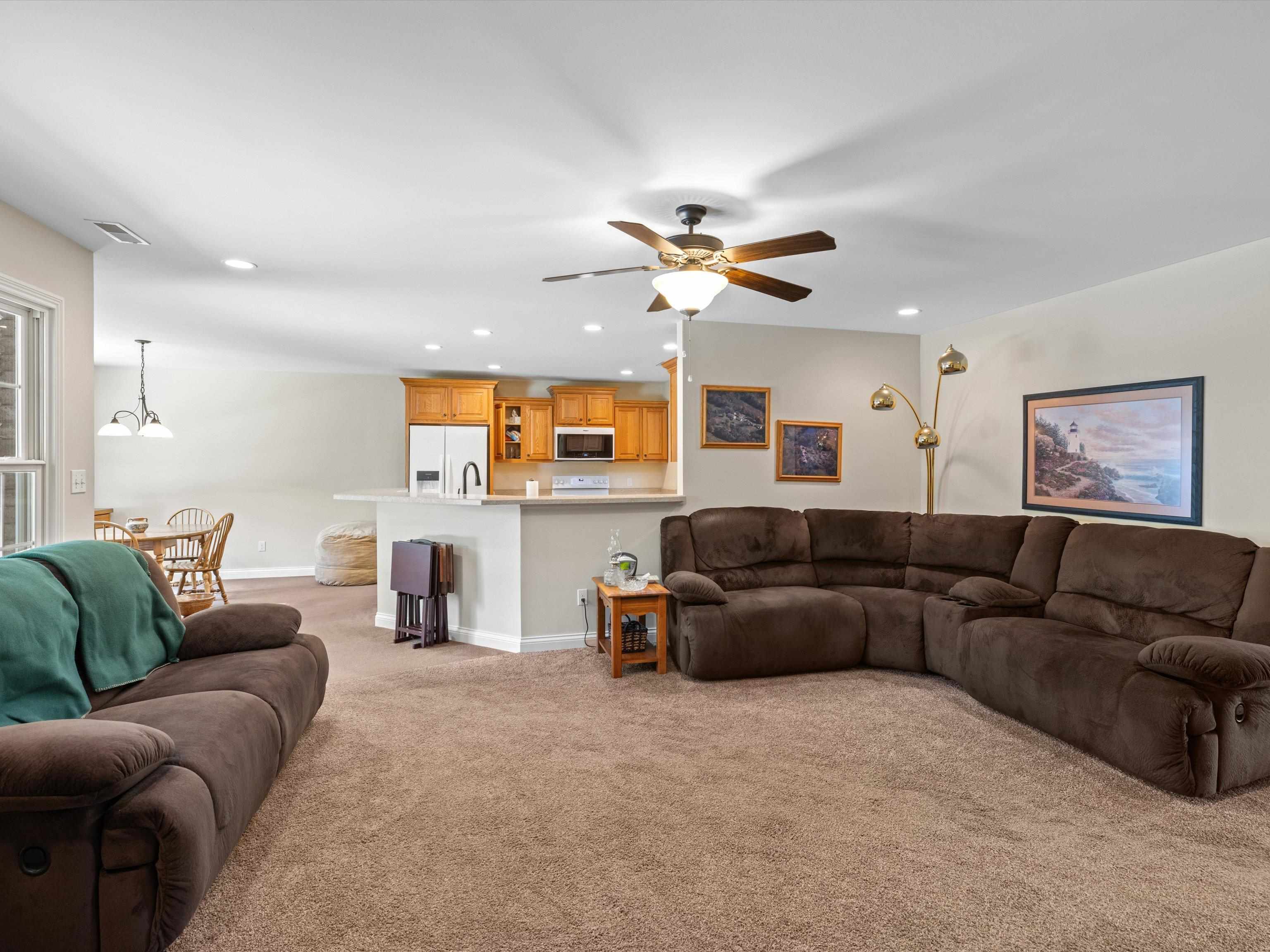 3939 Cross Creek Trail, Owensboro, Kentucky 42303, 3 Bedrooms Bedrooms, ,2 BathroomsBathrooms,Single Family Residence,For Sale,Cross Creek Trail,92244