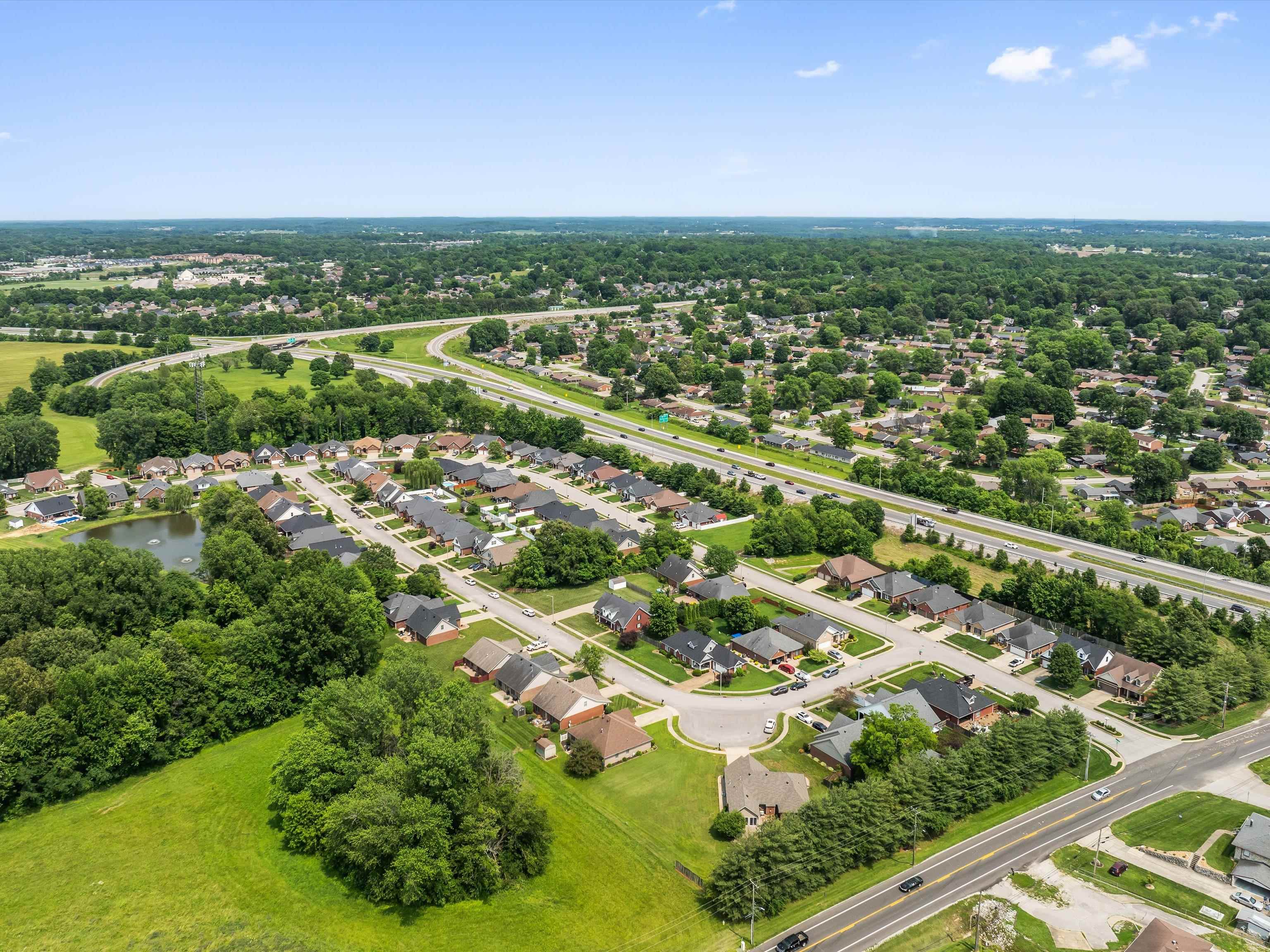 3939 Cross Creek Trail, Owensboro, Kentucky 42303, 3 Bedrooms Bedrooms, ,2 BathroomsBathrooms,Single Family Residence,For Sale,Cross Creek Trail,92244