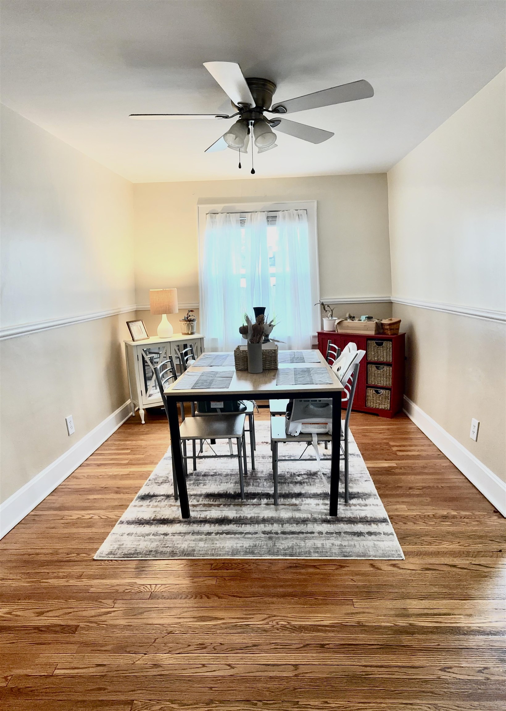 1006 19th St., Owensboro, Kentucky 42303, 4 Bedrooms Bedrooms, ,2 BathroomsBathrooms,Single Family Residence,For Sale,19th St.,92253
