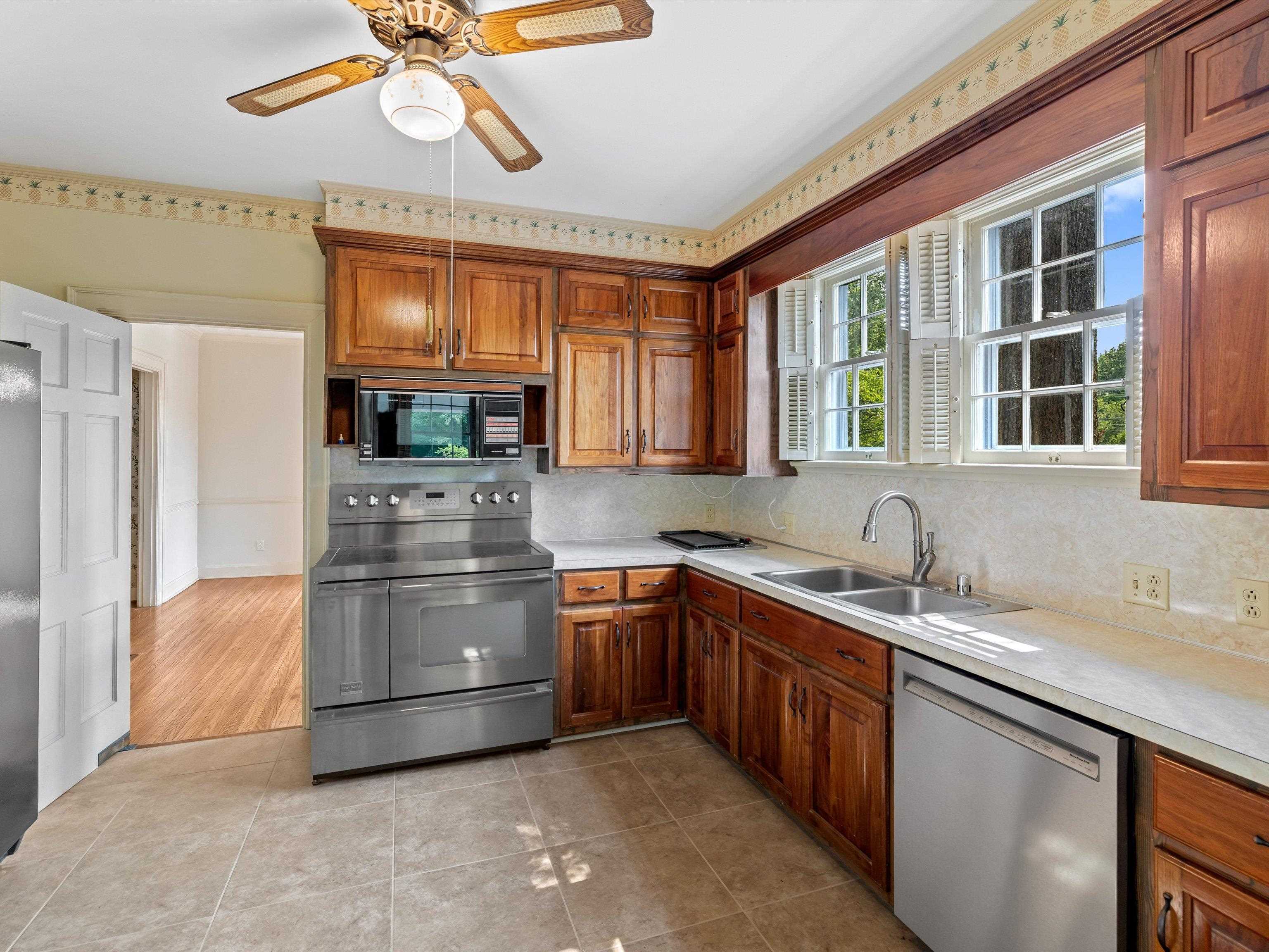 1127 Griffith Ave., Owensboro, Kentucky 42301, 4 Bedrooms Bedrooms, ,2 BathroomsBathrooms,Single Family Residence,For Sale,Griffith Ave.,92256