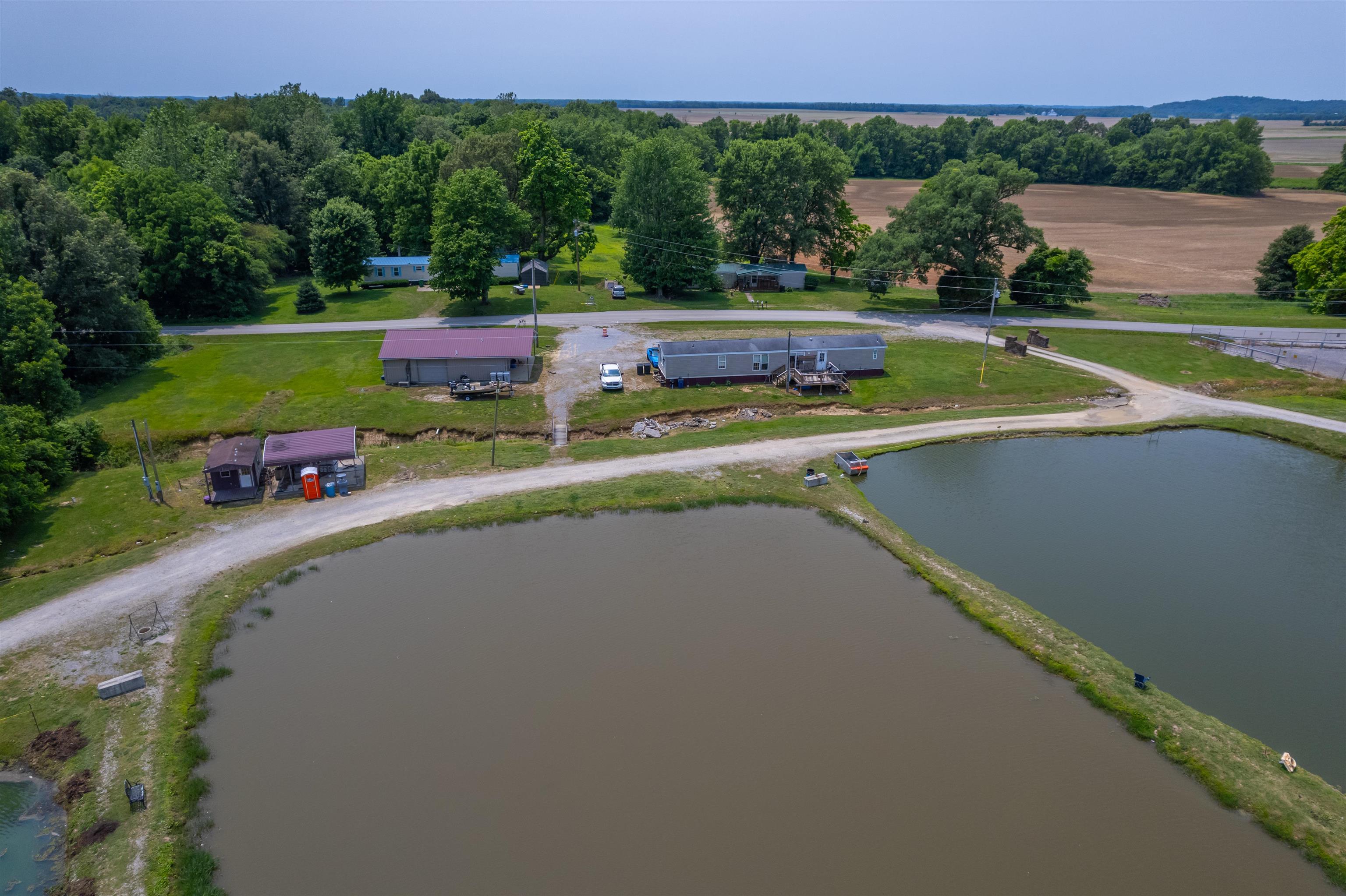 1400 Scotts Bridge Rd, Calhoun, Kentucky 42327, ,Business,For Sale,Scotts Bridge Rd,92261