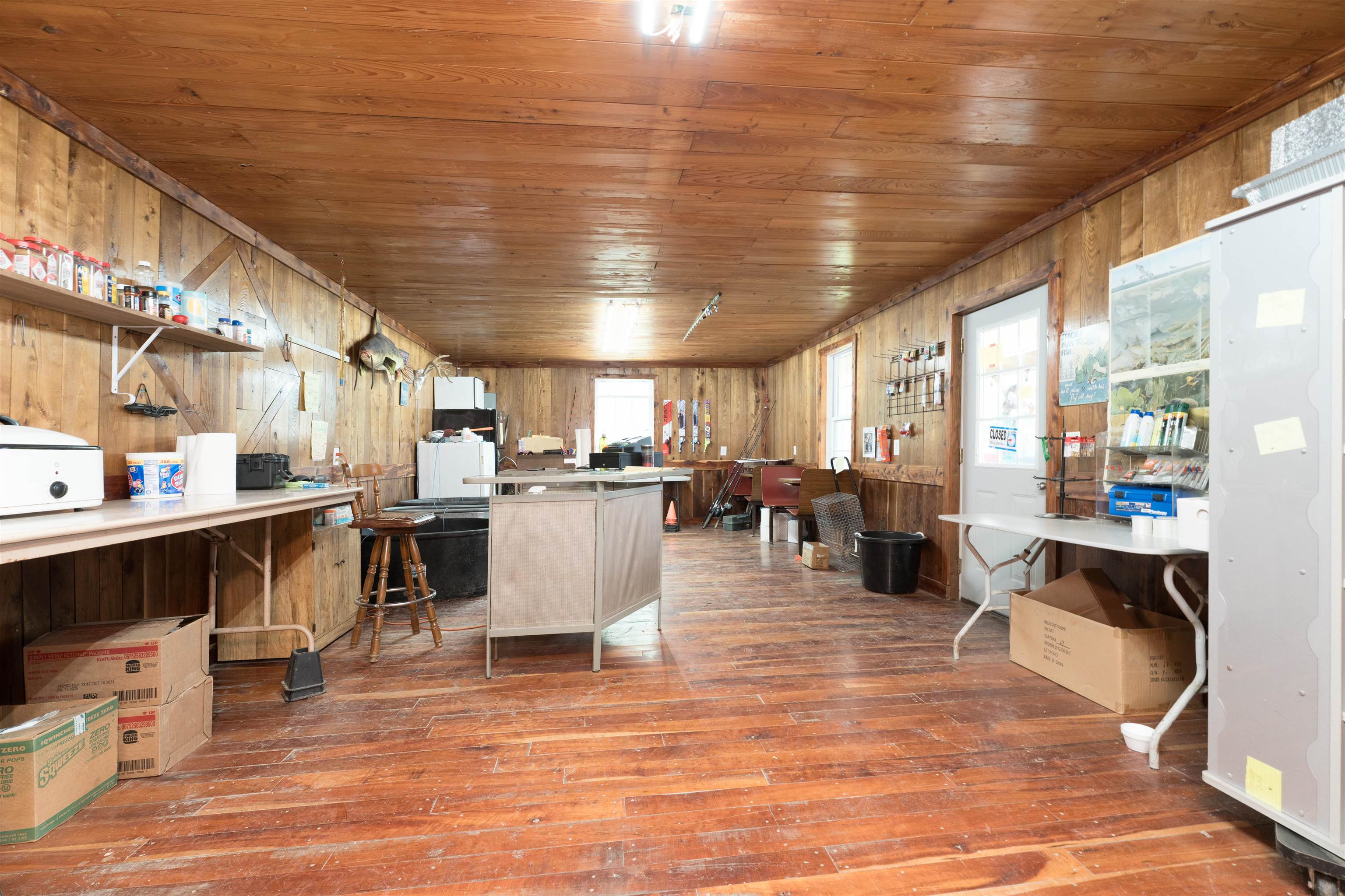 1400 Scotts Bridge Rd, Calhoun, Kentucky 42327, ,Business,For Sale,Scotts Bridge Rd,92261