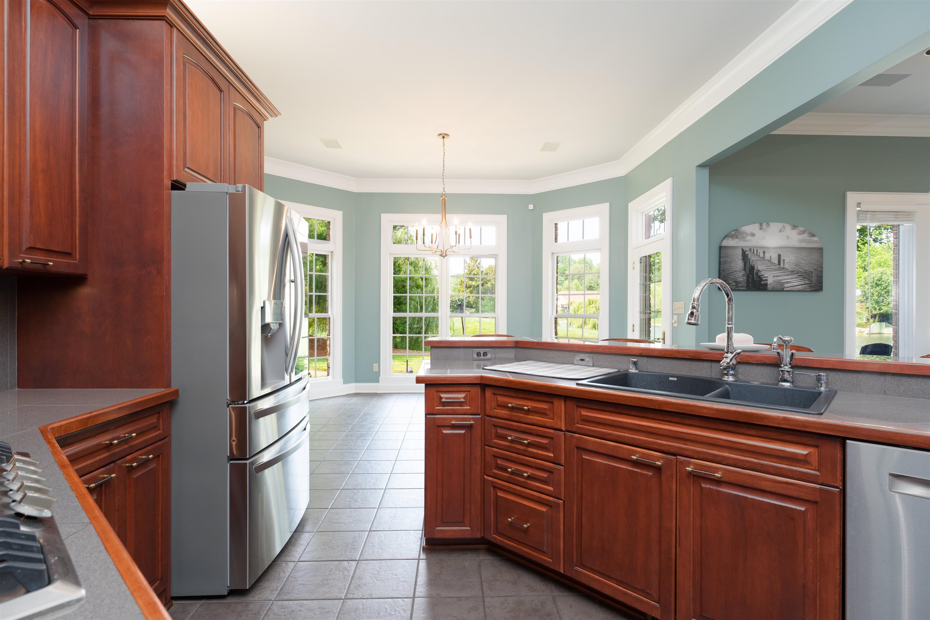 3038 Oak Knoll Cove, Owensboro, Kentucky 42303, 4 Bedrooms Bedrooms, ,2 BathroomsBathrooms,Single Family Residence,For Sale,Oak Knoll Cove,92263