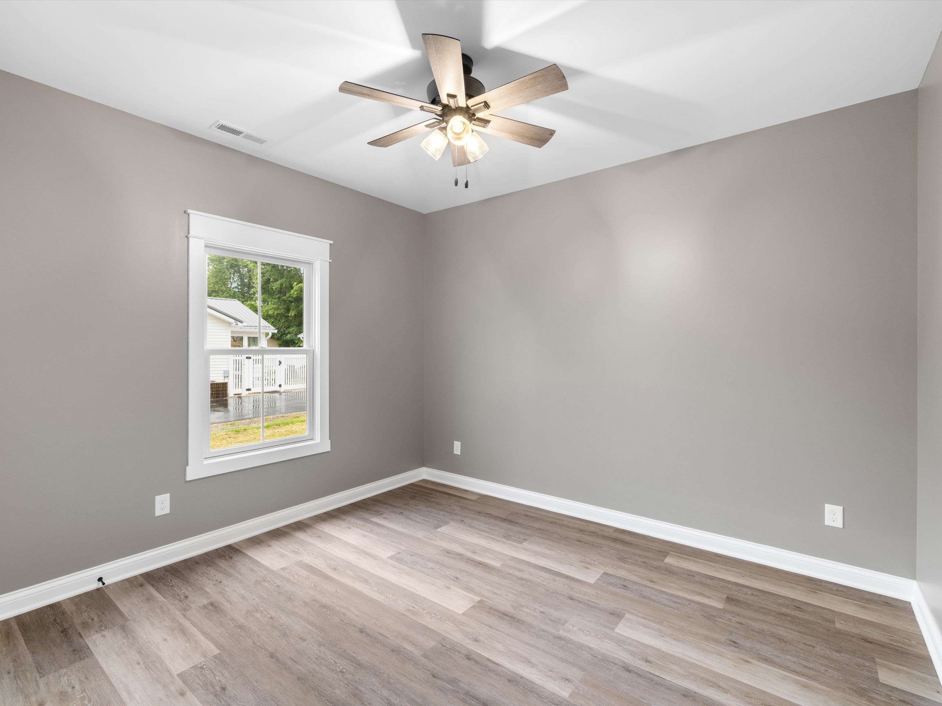150 Judith Lynn St, Hawesville, Kentucky 42348, 3 Bedrooms Bedrooms, ,2 BathroomsBathrooms,Single Family Residence,For Sale,Judith Lynn St,92265