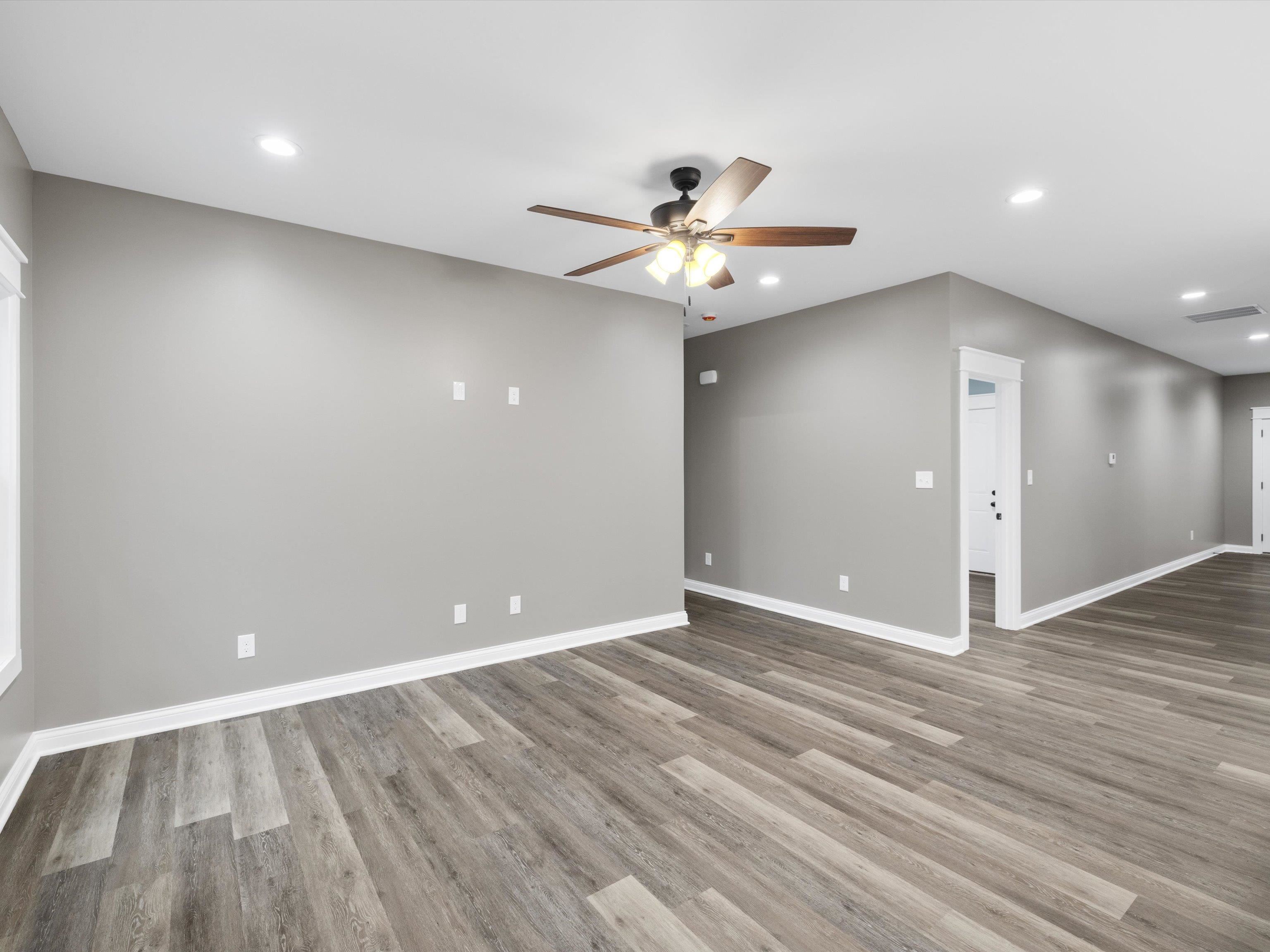 150 Judith Lynn St, Hawesville, Kentucky 42348, 3 Bedrooms Bedrooms, ,2 BathroomsBathrooms,Single Family Residence,For Sale,Judith Lynn St,92265