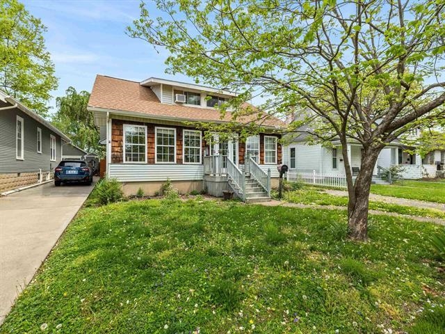 207 21st Street, Owensboro, Kentucky 42301, 4 Bedrooms Bedrooms, ,1 BathroomBathrooms,Single Family Residence,For Sale,21st Street,92269