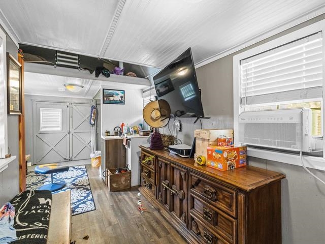 207 21st Street, Owensboro, Kentucky 42301, 4 Bedrooms Bedrooms, ,1 BathroomBathrooms,Single Family Residence,For Sale,21st Street,92269