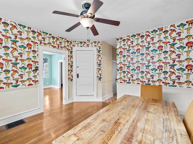 207 21st Street, Owensboro, Kentucky 42301, 4 Bedrooms Bedrooms, ,1 BathroomBathrooms,Single Family Residence,For Sale,21st Street,92269