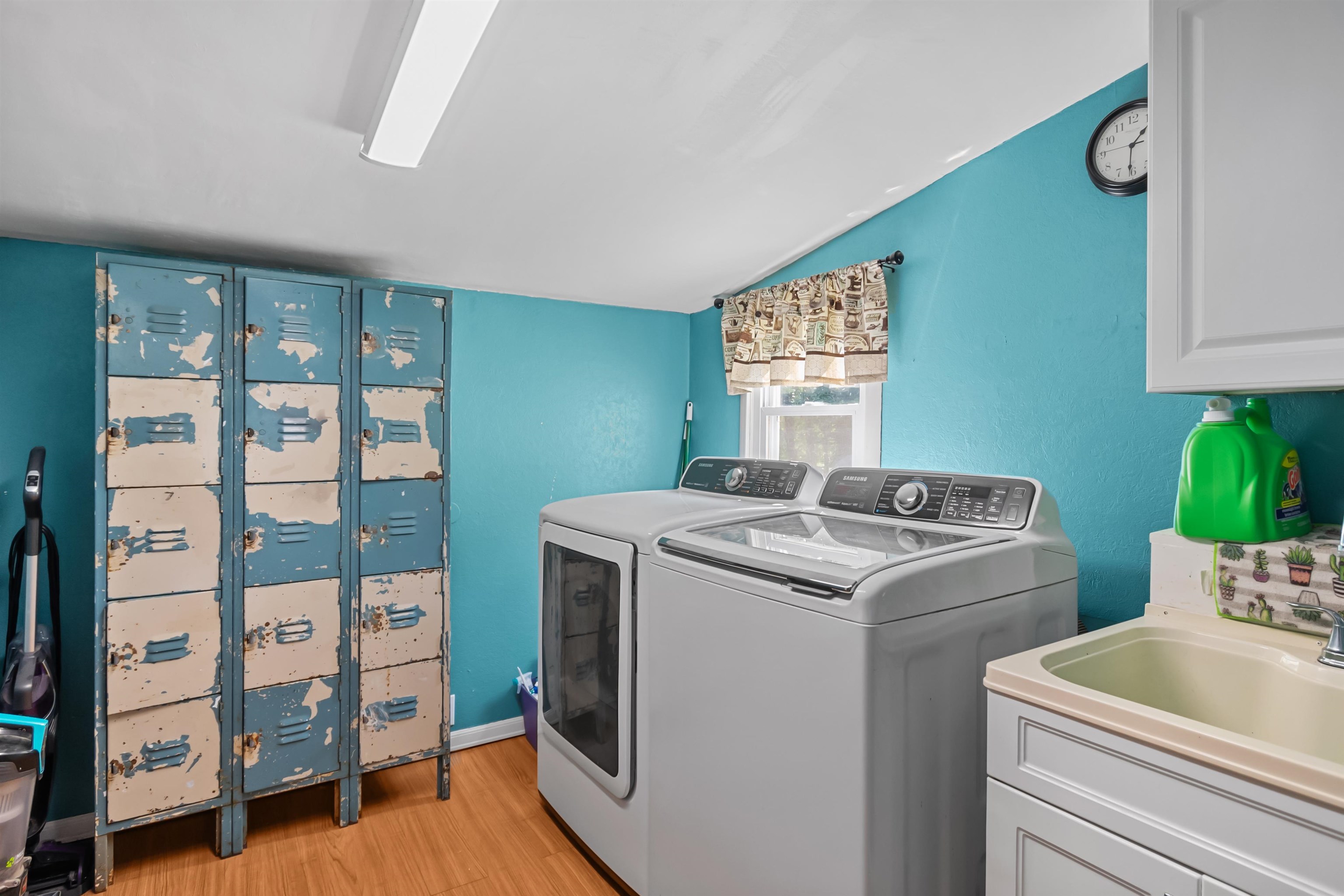 2611 Burton Rd., Utica, Kentucky 42376, 3 Bedrooms Bedrooms, ,2 BathroomsBathrooms,Single Family Residence,For Sale,Burton Rd.,92272