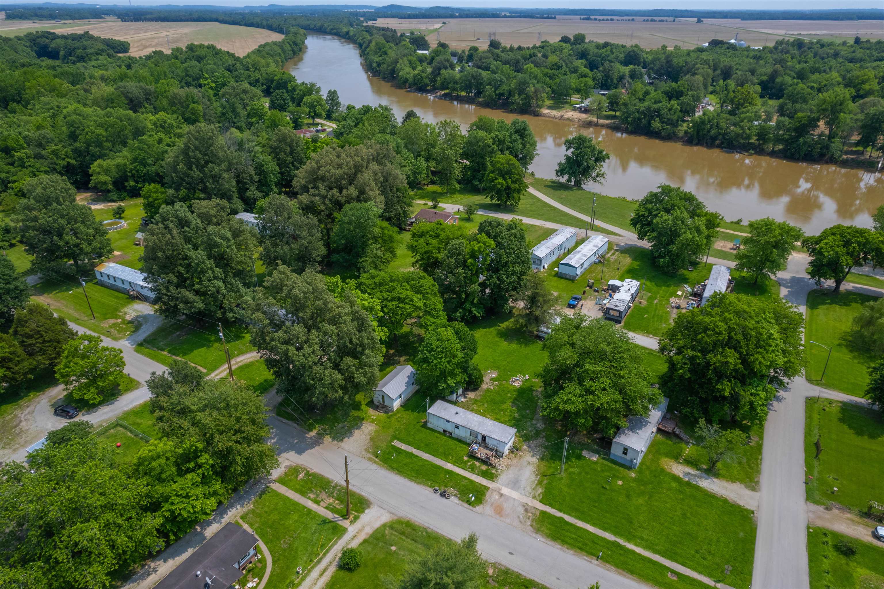 225/245 2nd St, Calhoun, Kentucky 42327, 2 Bedrooms Bedrooms, ,1 BathroomBathrooms,Manufactured Home,For Sale,2nd St,92275
