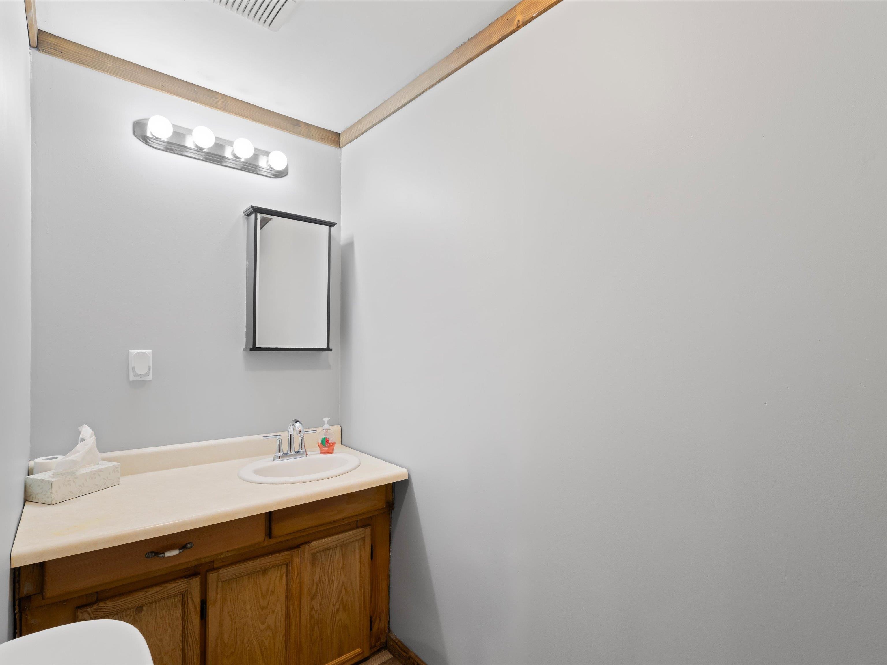639 Clover Creek Cove Ln, Cloverport, Kentucky 40111, 2 Bedrooms Bedrooms, ,1 BathroomBathrooms,Single Family Residence,For Sale,Clover Creek Cove Ln,92276