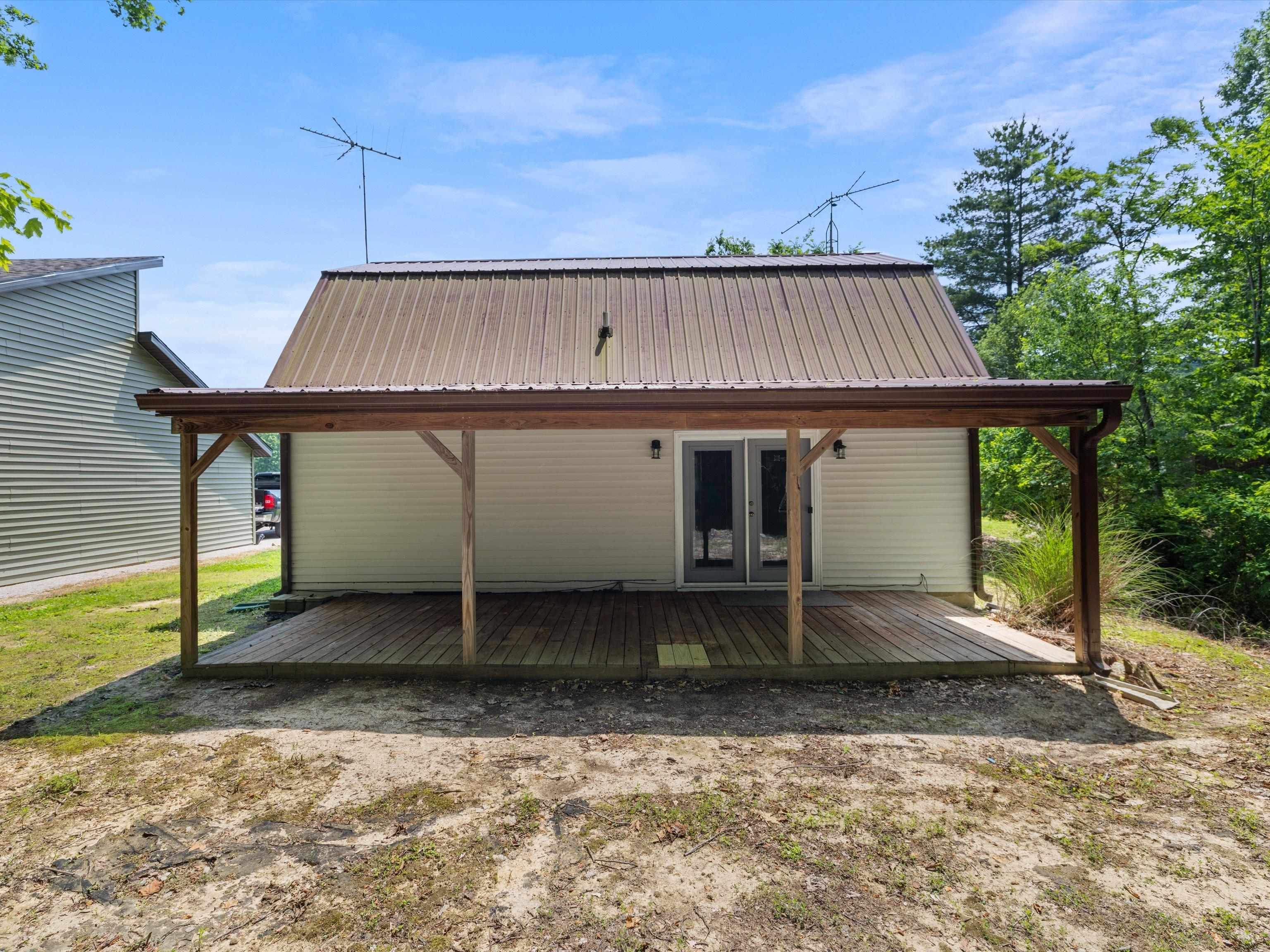 639 Clover Creek Cove Ln, Cloverport, Kentucky 40111, 2 Bedrooms Bedrooms, ,1 BathroomBathrooms,Single Family Residence,For Sale,Clover Creek Cove Ln,92276