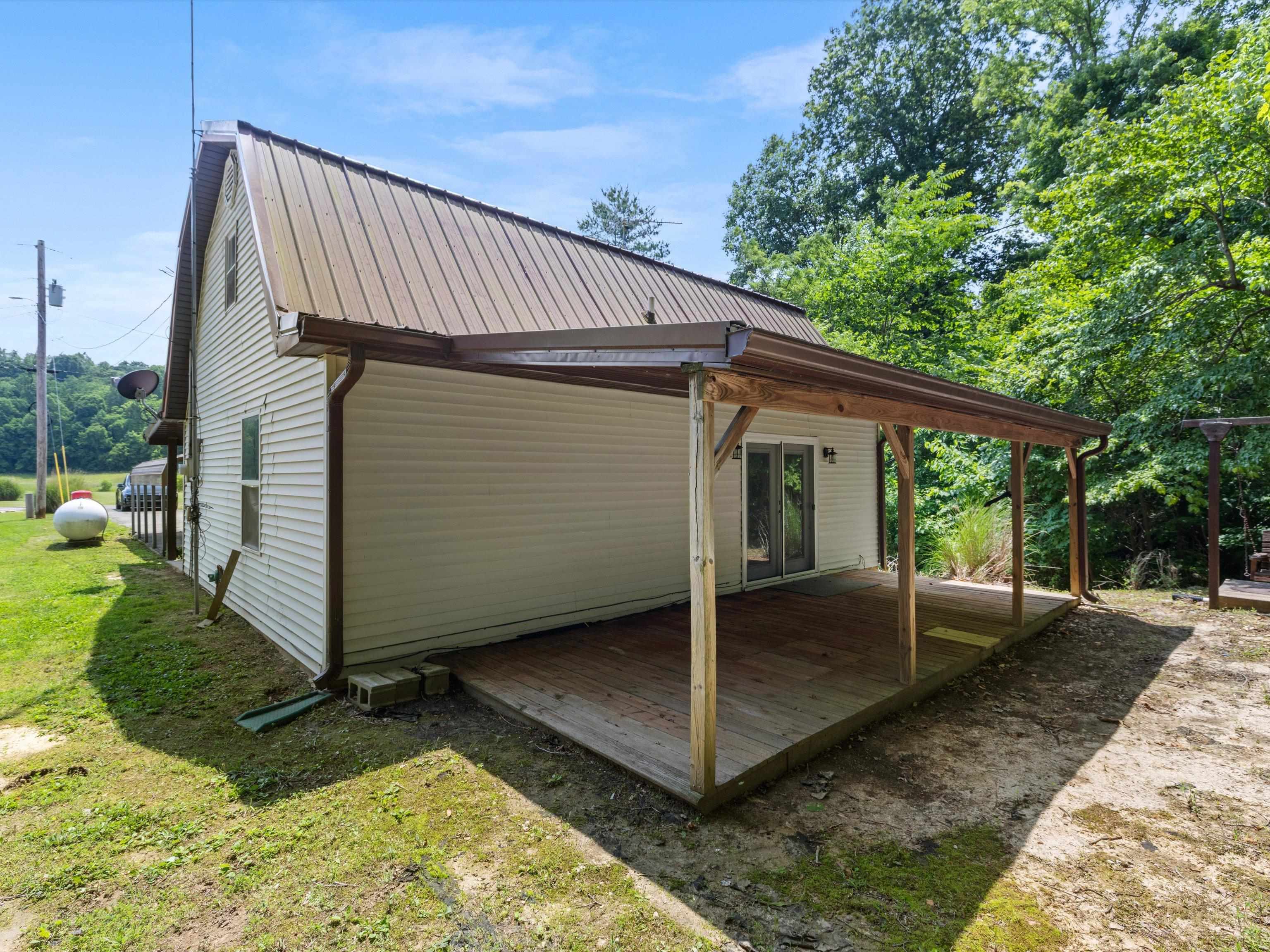 639 Clover Creek Cove Ln, Cloverport, Kentucky 40111, 2 Bedrooms Bedrooms, ,1 BathroomBathrooms,Single Family Residence,For Sale,Clover Creek Cove Ln,92276