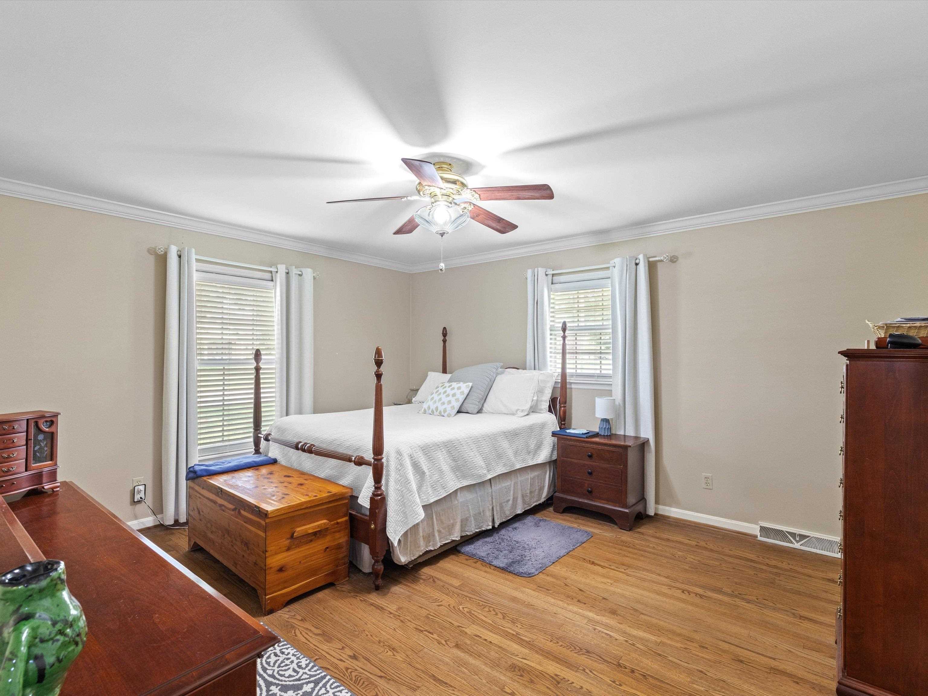 3420 Ashlawn Dr, Owensboro, Kentucky 42301, 3 Bedrooms Bedrooms, ,2 BathroomsBathrooms,Single Family Residence,For Sale,Ashlawn Dr,92282