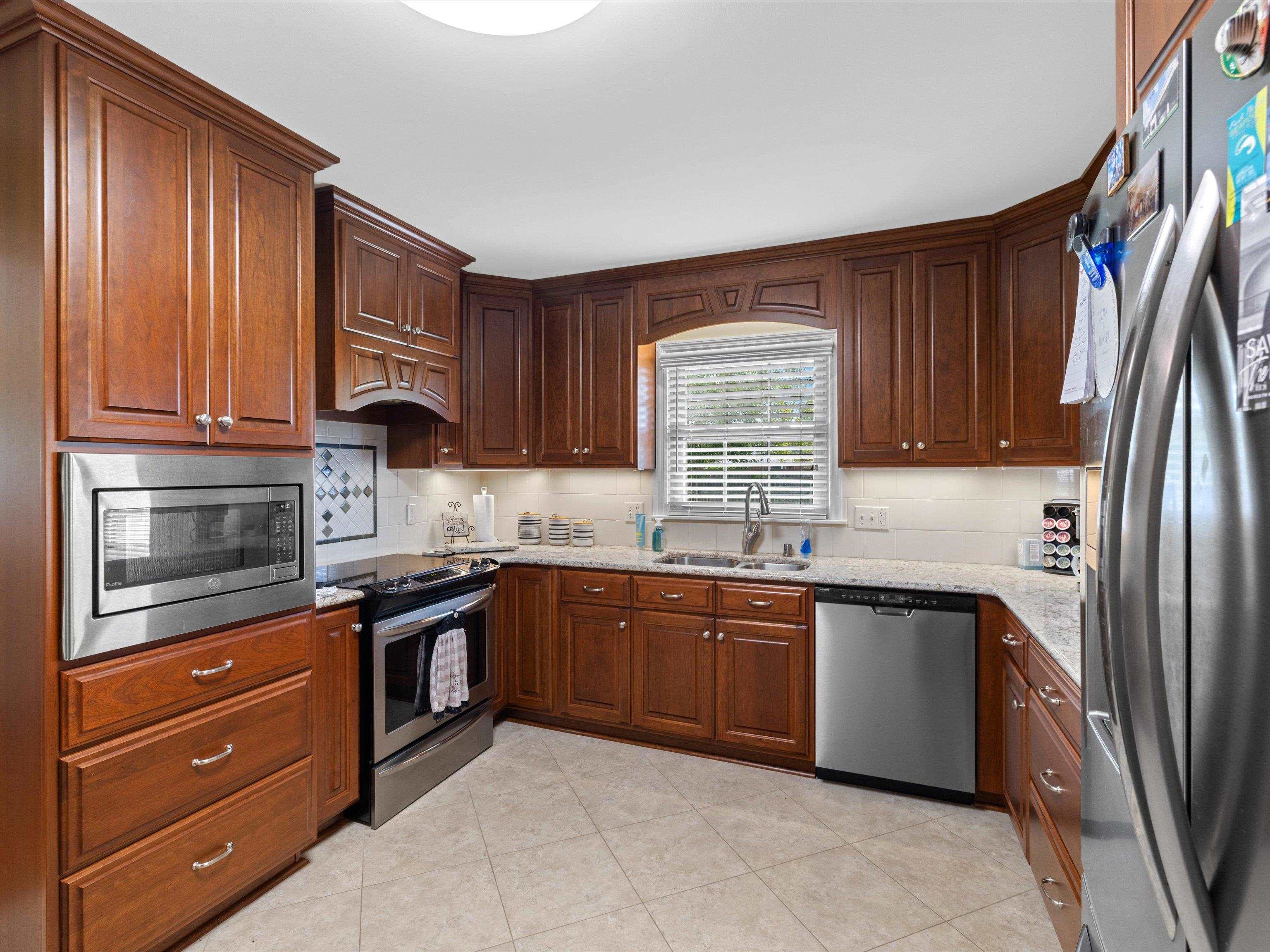3420 Ashlawn Dr, Owensboro, Kentucky 42301, 3 Bedrooms Bedrooms, ,2 BathroomsBathrooms,Single Family Residence,For Sale,Ashlawn Dr,92282