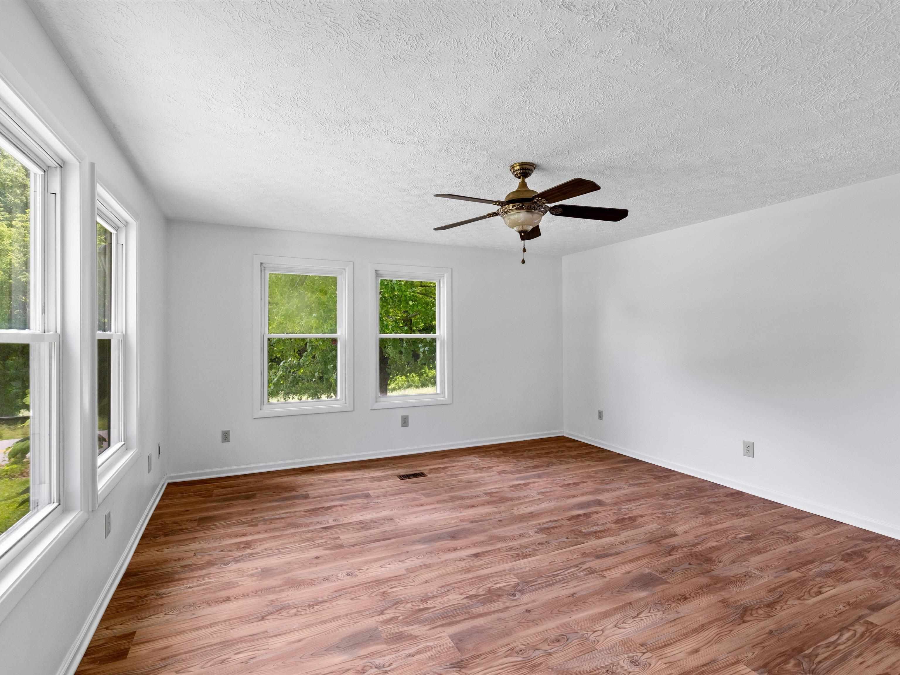 5221 Hwy 1414, Hartford, Kentucky 42347, 2 Bedrooms Bedrooms, ,1 BathroomBathrooms,Single Family Residence,For Sale,Hwy 1414,92286