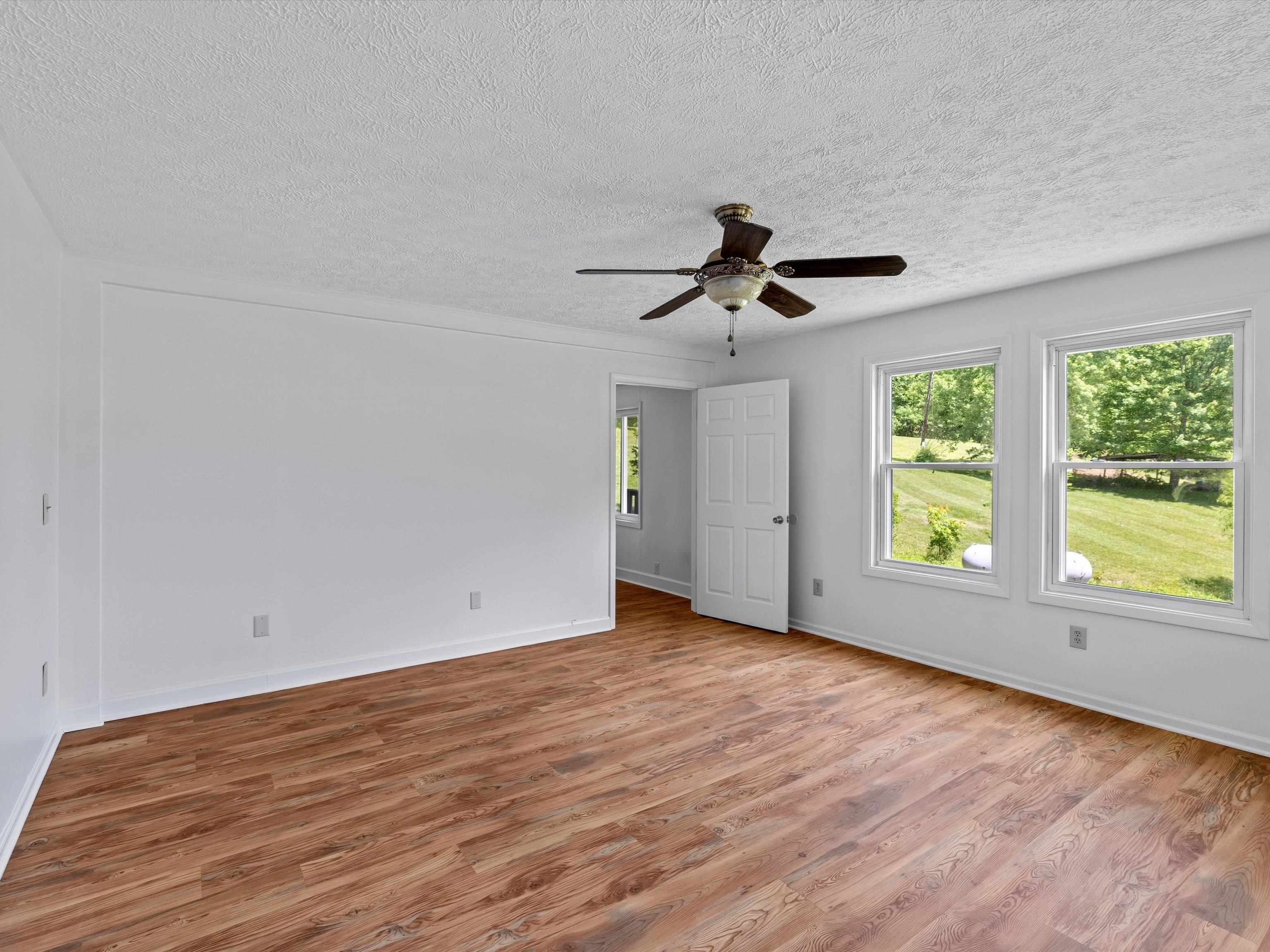 5221 Hwy 1414, Hartford, Kentucky 42347, 2 Bedrooms Bedrooms, ,1 BathroomBathrooms,Single Family Residence,For Sale,Hwy 1414,92286