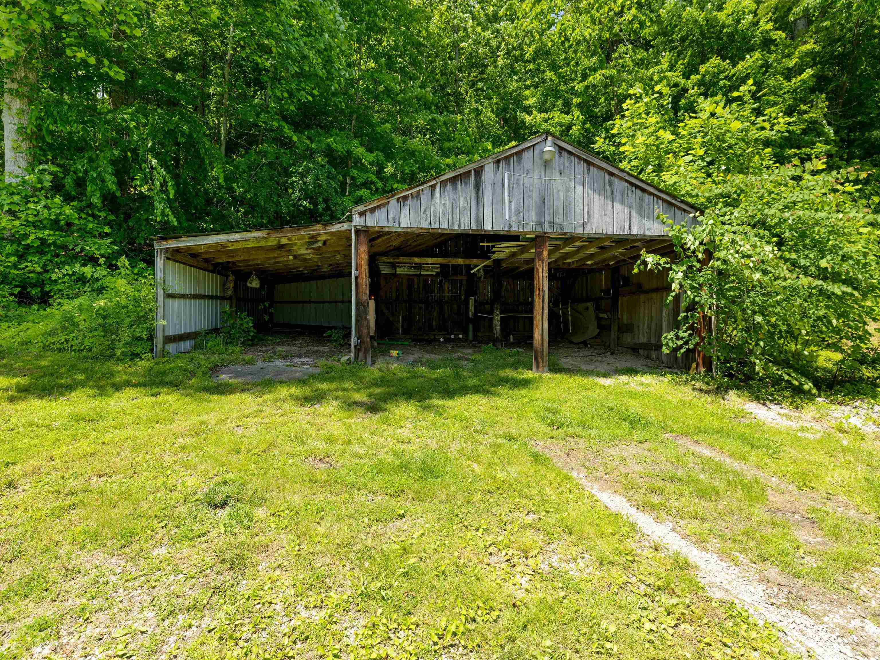 5221 Hwy 1414, Hartford, Kentucky 42347, 2 Bedrooms Bedrooms, ,1 BathroomBathrooms,Single Family Residence,For Sale,Hwy 1414,92286