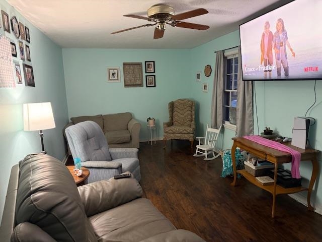 1835 Asbury Place, Owensboro, Kentucky 42301-0005, 4 Bedrooms Bedrooms, ,2 BathroomsBathrooms,Single Family Residence,For Sale,Asbury Place,92291