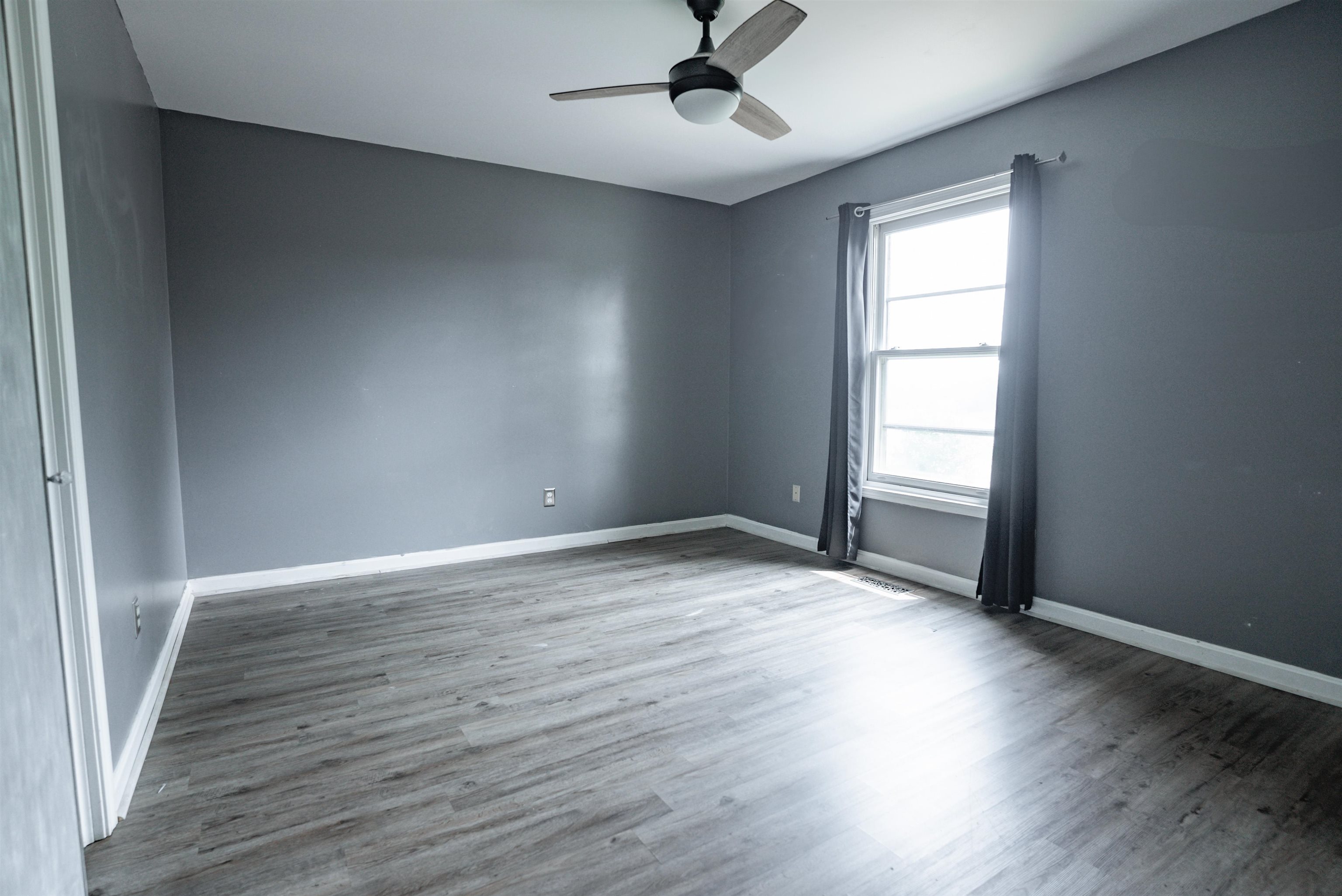 2677 Briarcliff Dr., NEWBURGH, Indiana 46730, 4 Bedrooms Bedrooms, ,2 BathroomsBathrooms,Single Family Residence,For Sale,Briarcliff Dr.,92292