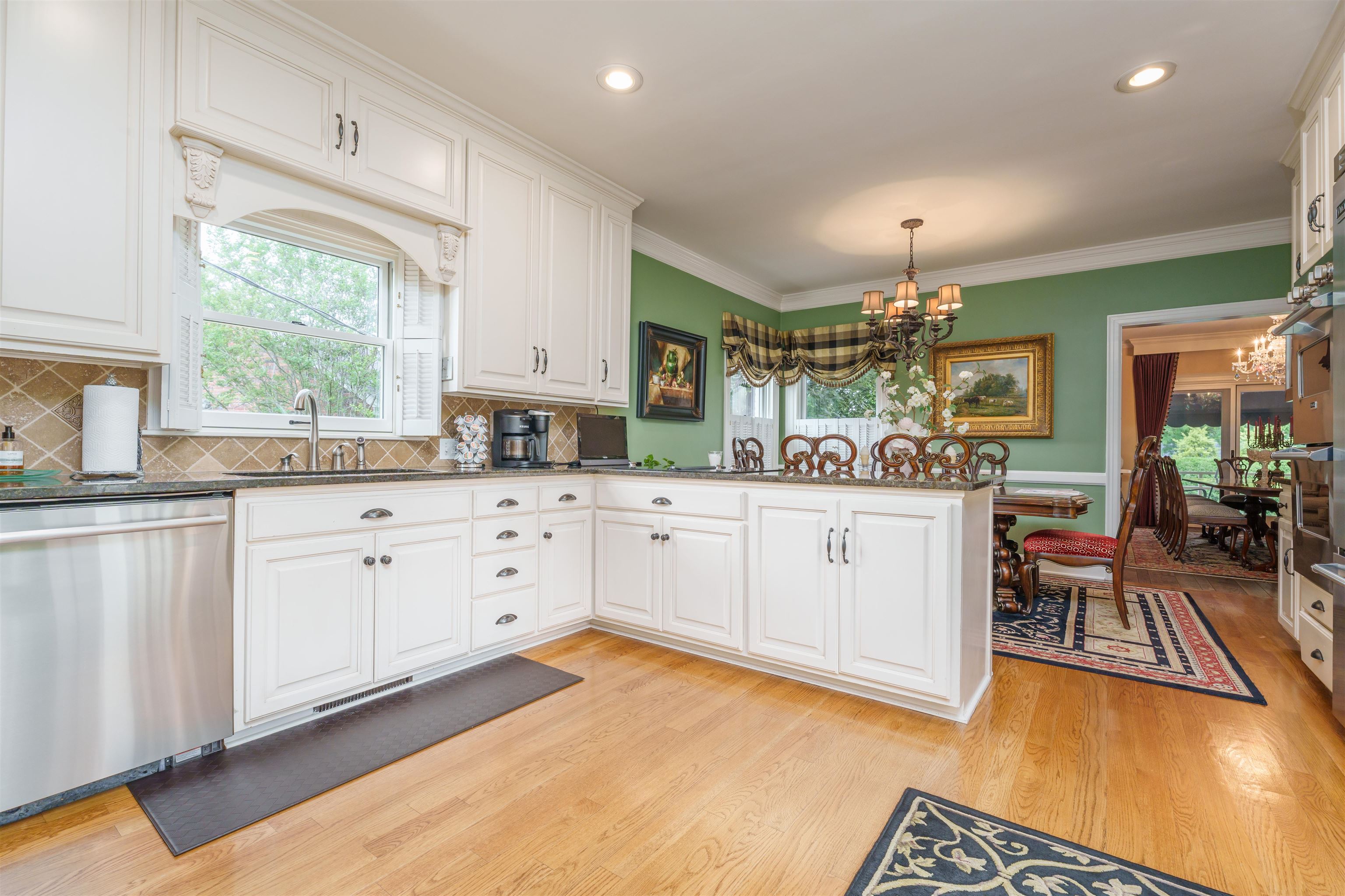 2057 Bittel Road, Owensboro, Kentucky 42301, 5 Bedrooms Bedrooms, ,6 BathroomsBathrooms,Single Family Residence,For Sale,Bittel Road,92294