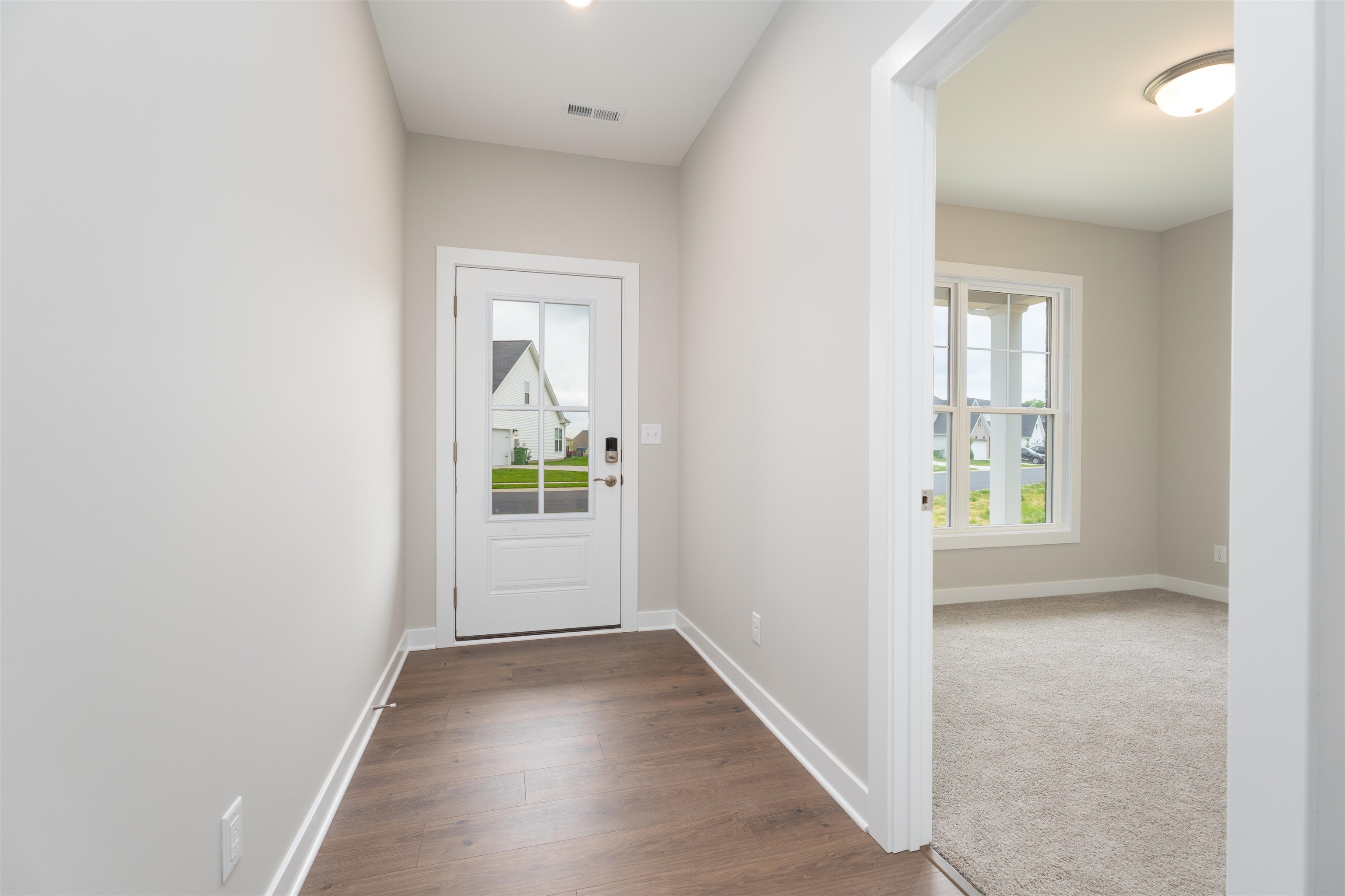 945 Onyx Lane, Owensboro, Kentucky 42301, 5 Bedrooms Bedrooms, ,3 BathroomsBathrooms,Single Family Residence,For Sale,Onyx Lane,92297