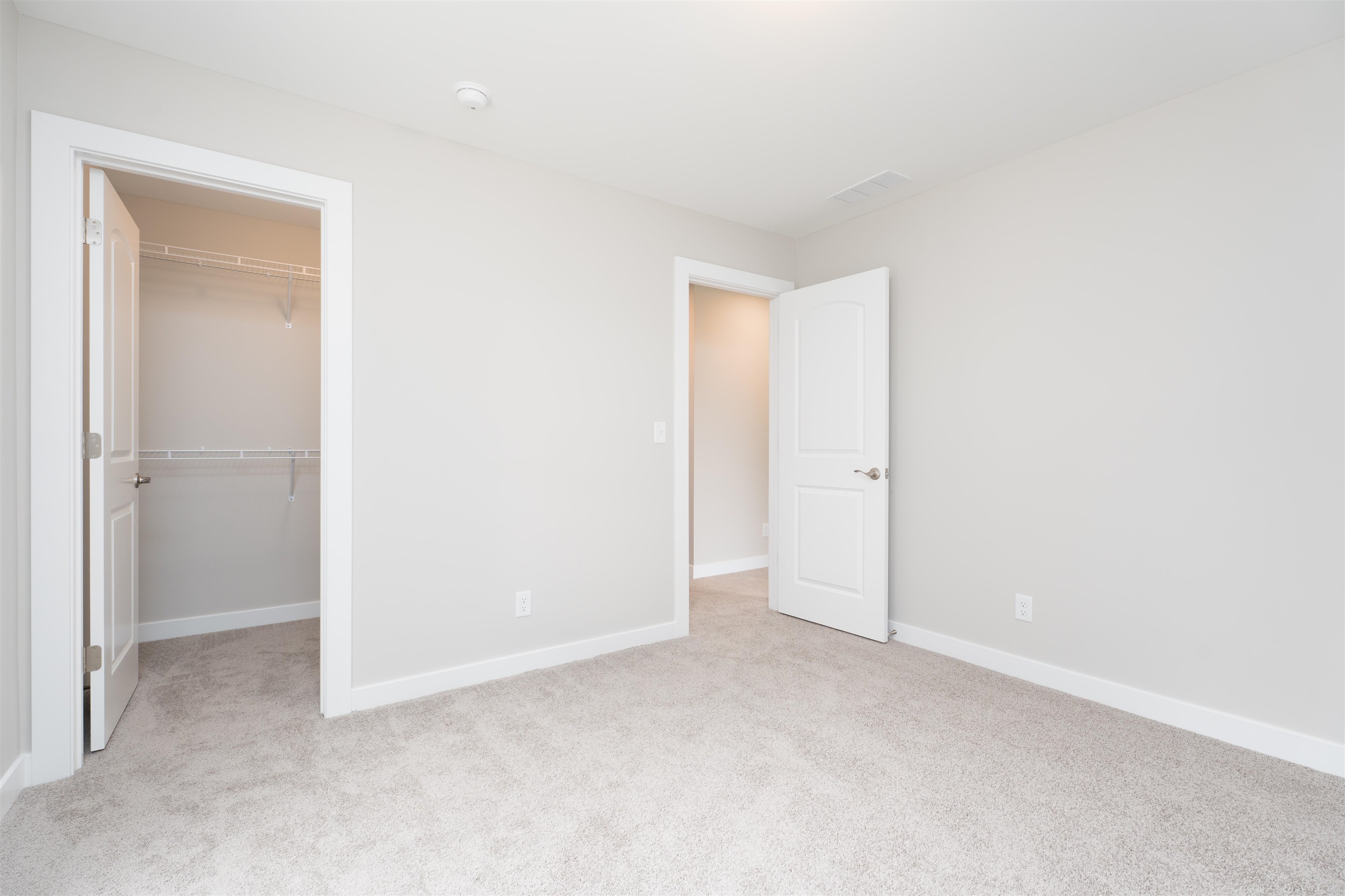 945 Onyx Lane, Owensboro, Kentucky 42301, 5 Bedrooms Bedrooms, ,3 BathroomsBathrooms,Single Family Residence,For Sale,Onyx Lane,92297