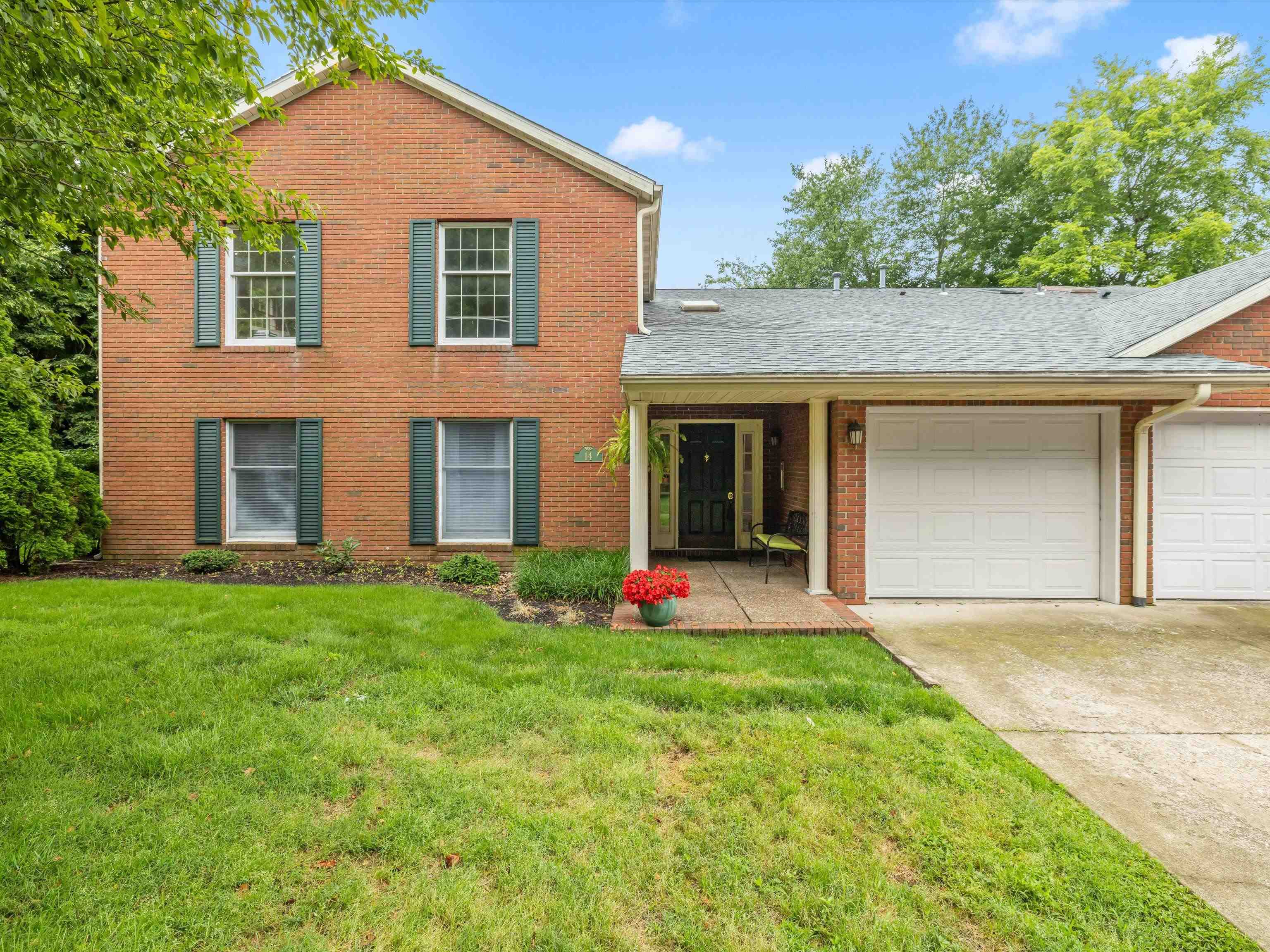 14C Quail Ridge Ct, Owensboro, Kentucky 42303, 2 Bedrooms Bedrooms, ,2 BathroomsBathrooms,Condominium,For Sale,Quail Ridge Ct,92300