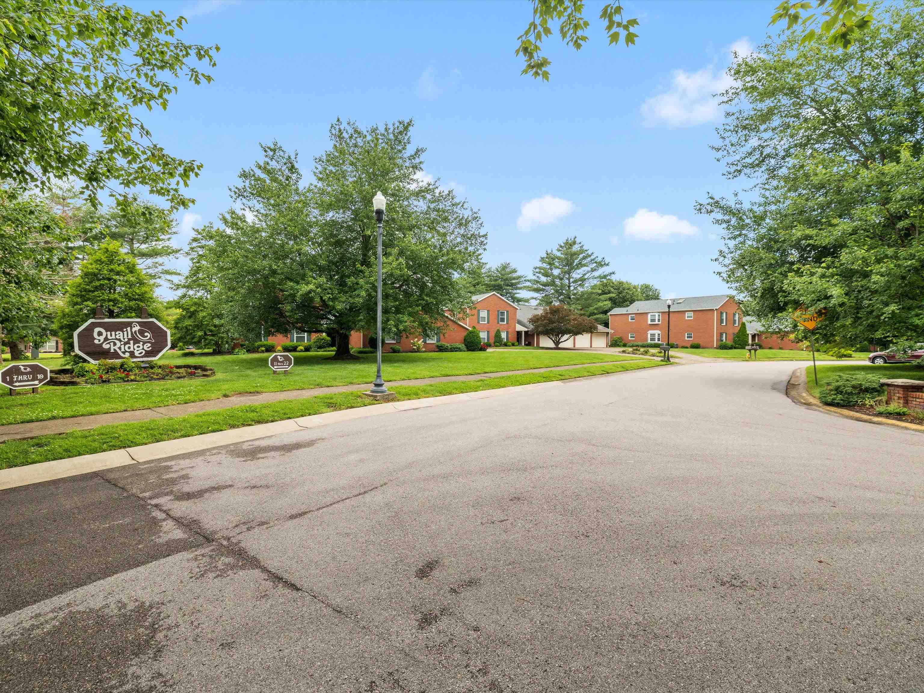 14C Quail Ridge Ct, Owensboro, Kentucky 42303, 2 Bedrooms Bedrooms, ,2 BathroomsBathrooms,Condominium,For Sale,Quail Ridge Ct,92300